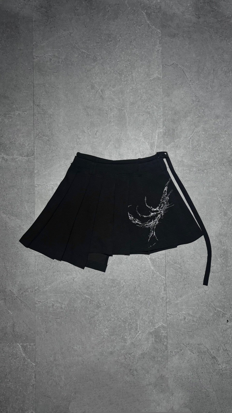【XIVX】HANDPAINTED SHORT SKIRT