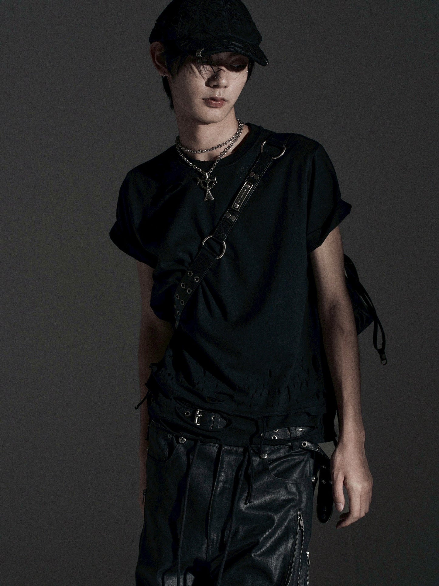 【ROSEN KREUZ】BOXY FIT LAYERED DAMAGE TEE (Black)