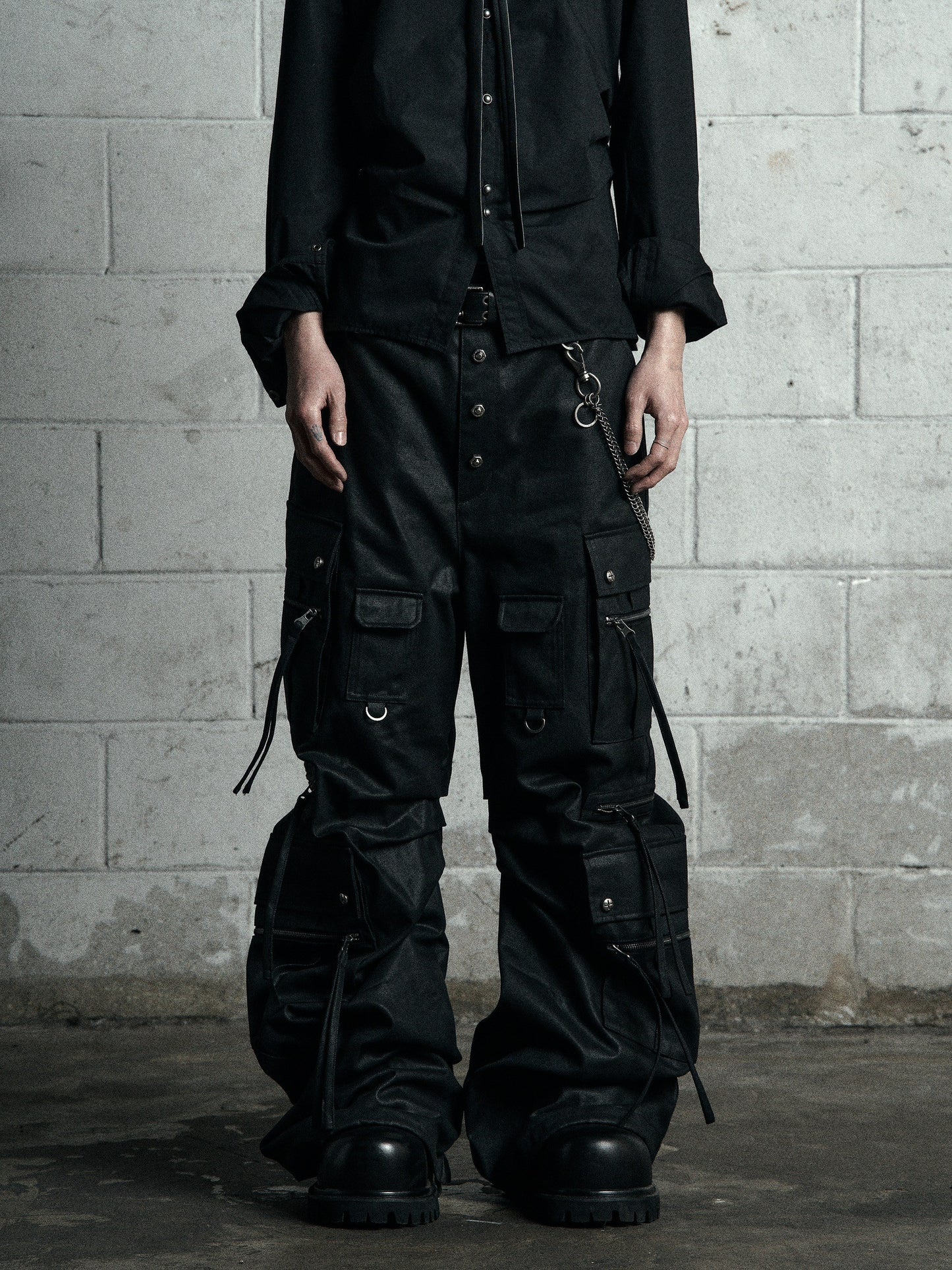 【ROSEN KREUZ】CURVE FIT LONG CARGO PANTS WAXED