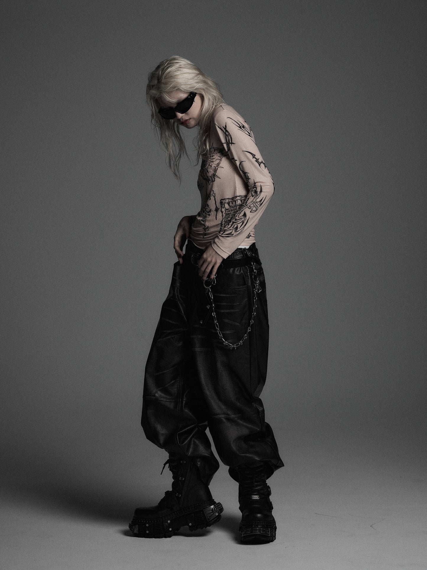 【ROSEN KREUZ】VINTAGE LEATHER WASHED PANTS