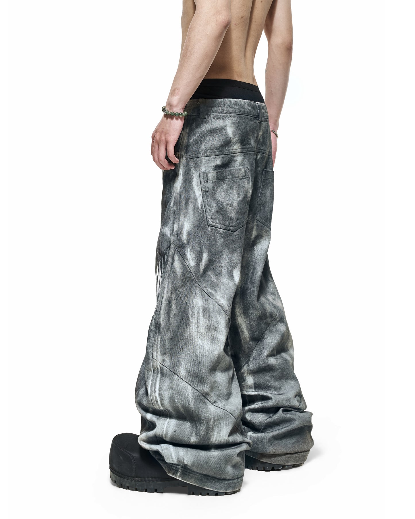 【RICH】Dust Wash White Pants