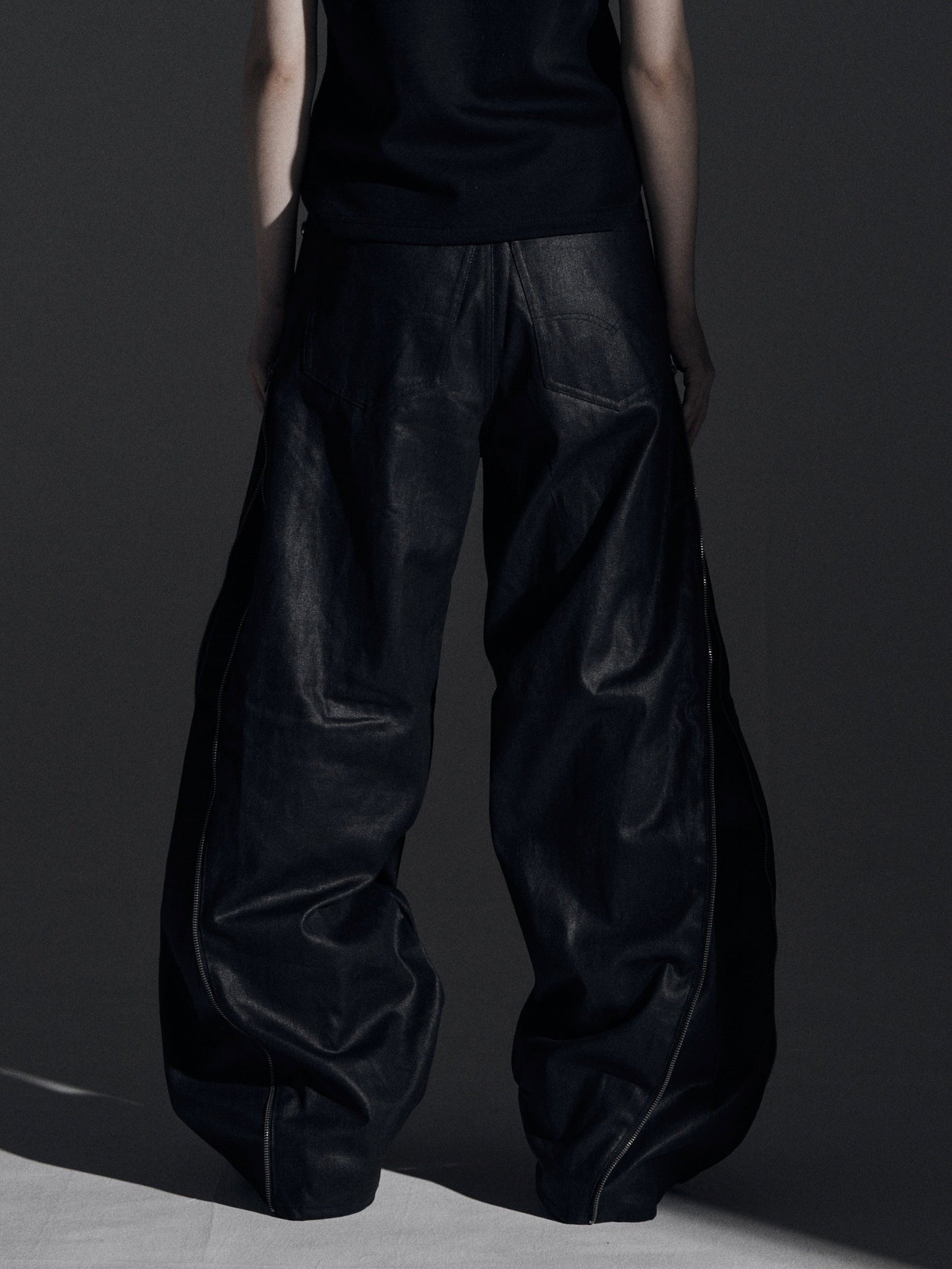 【ROSEN KREUZ】ZIP WIDE BAGGY PANTS (COATING)