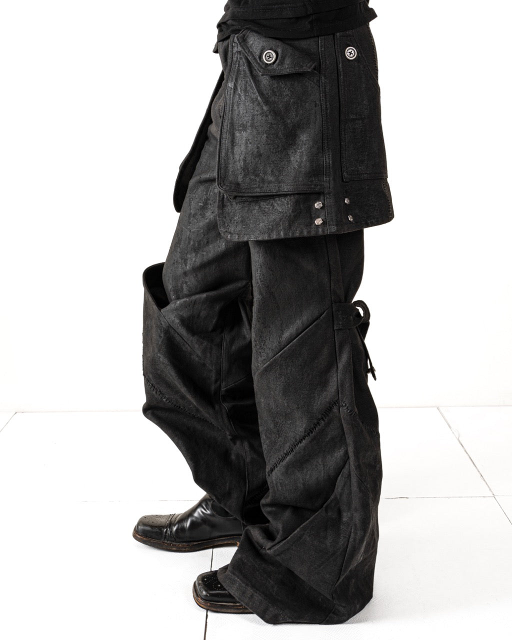 【HARDBOILED】"Charcoal" Waxed Denim Flare