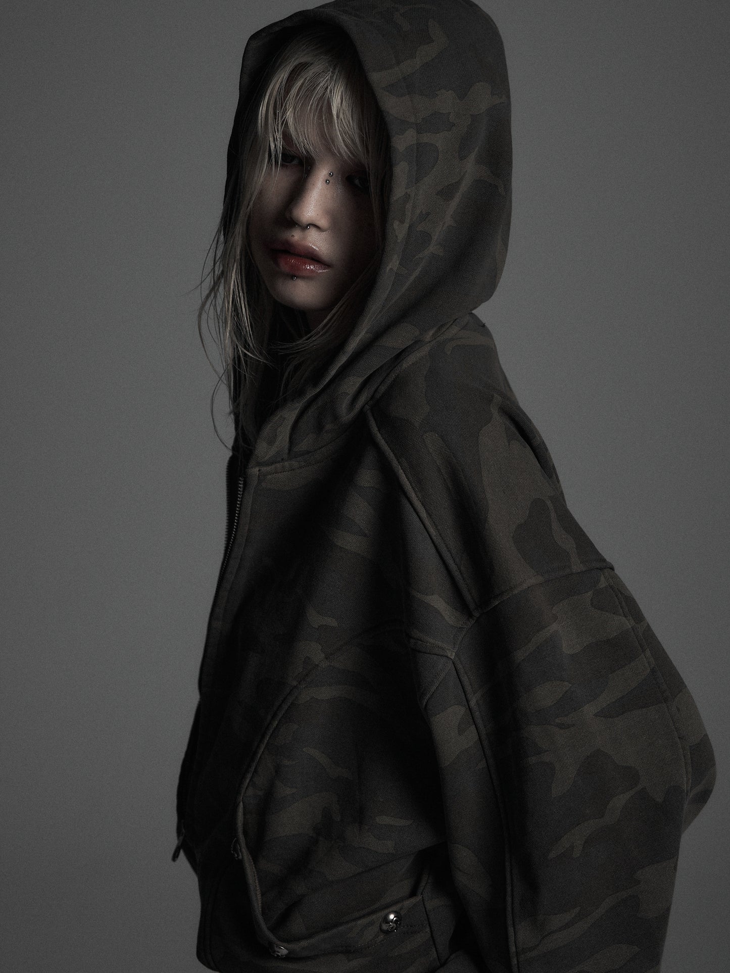 【ROSEN KREUZ】CYCLEYOKE ZIP UP HOODIE (CAMOU)