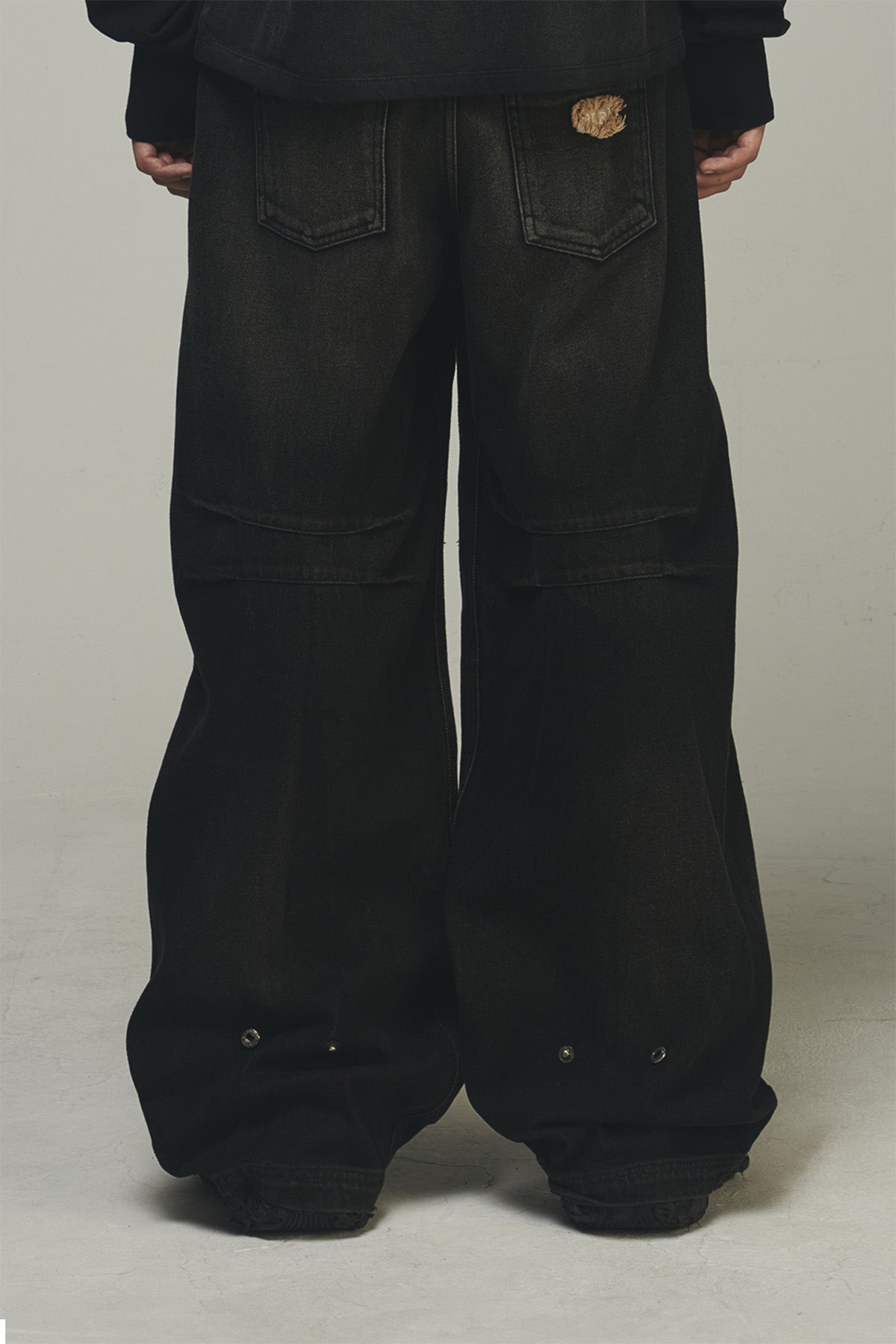 【BLR BLUER】KNEE POINT WASHED DENIM PANTS BROWN