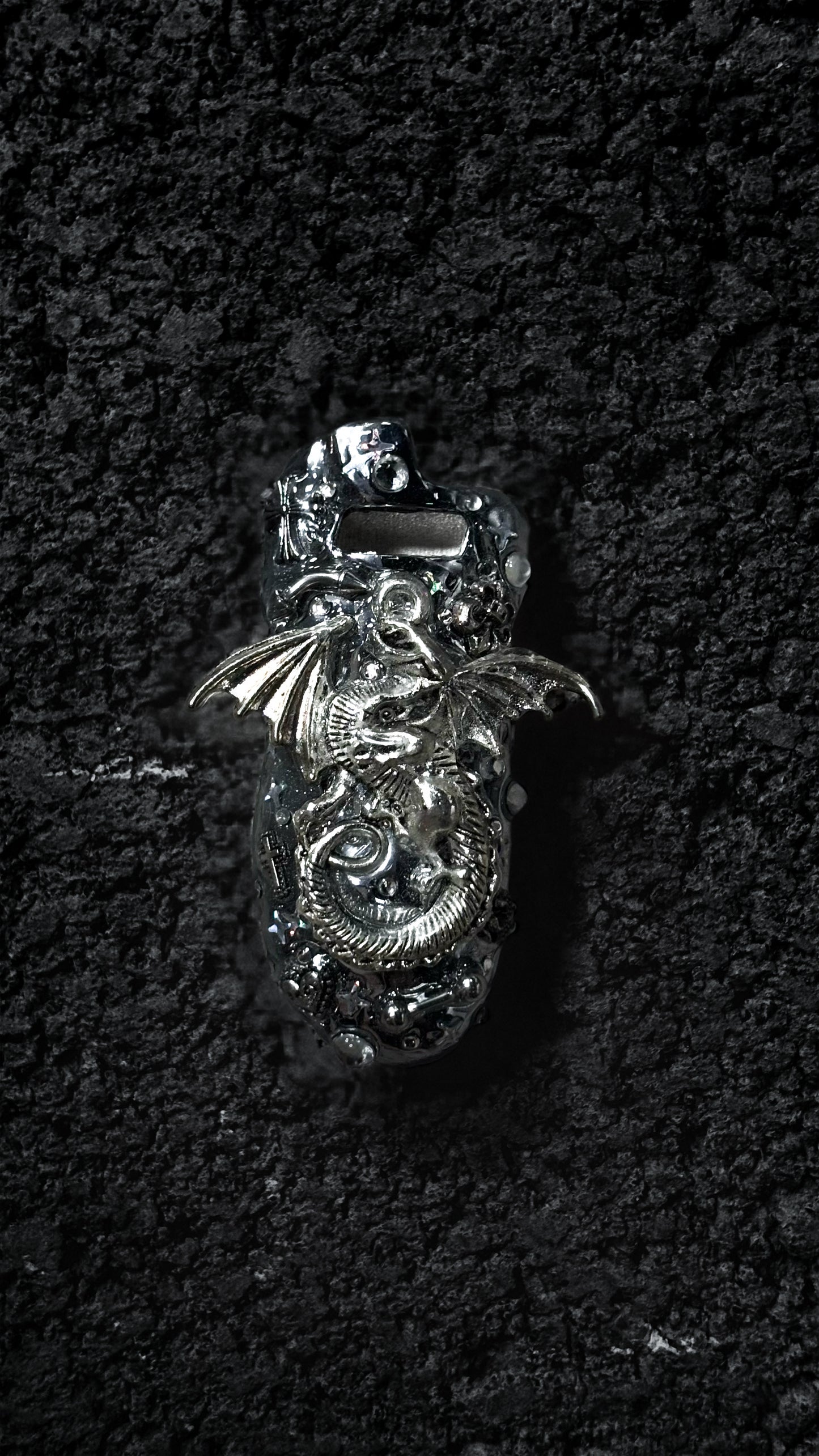 【SNOOZE ANGEL】”ELDER DRAGON” LIGHTER CASE