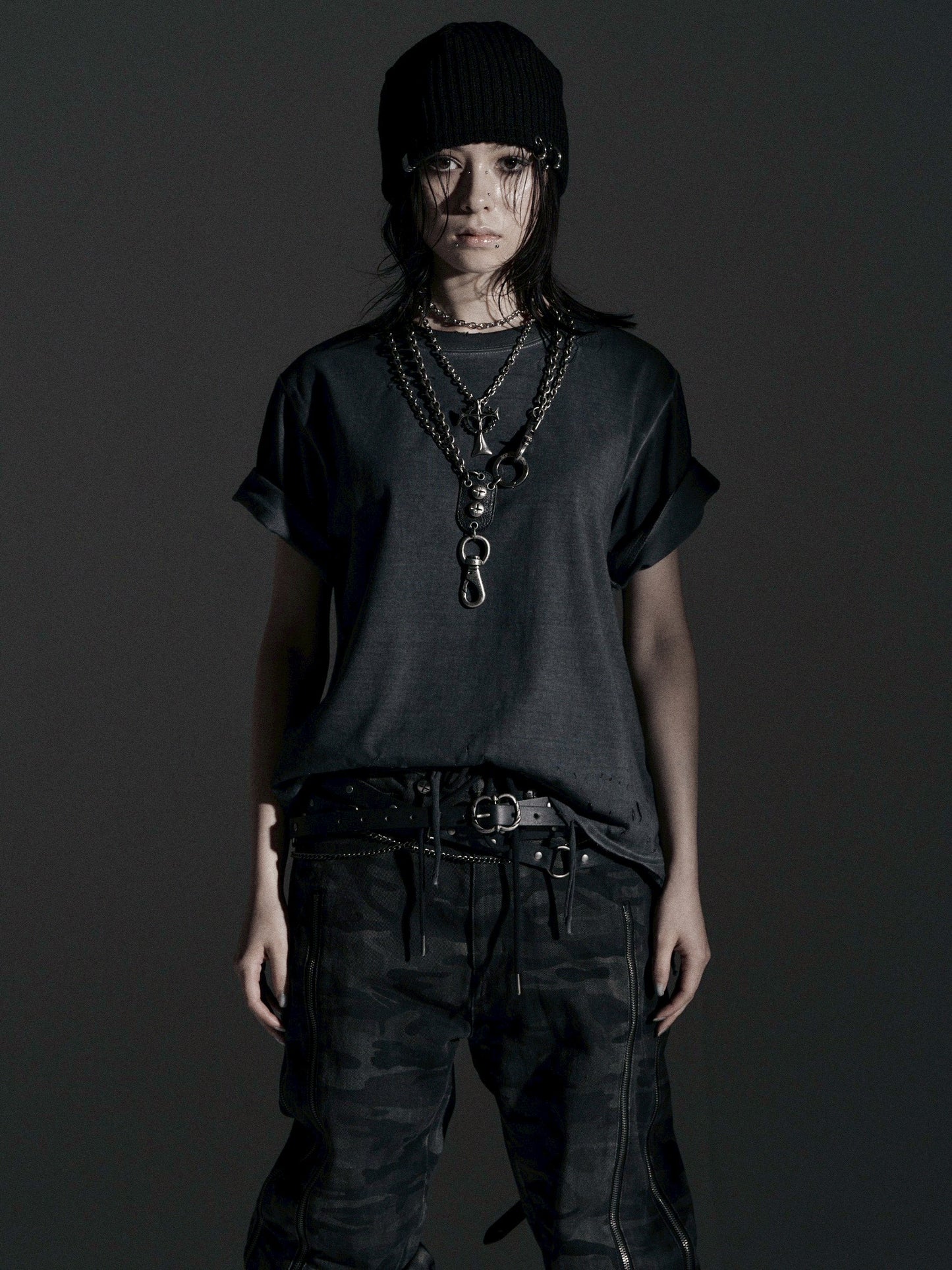 【ROSEN KREUZ】BOXY FIT LAYERED DAMAGE TEE (Dirty gray)