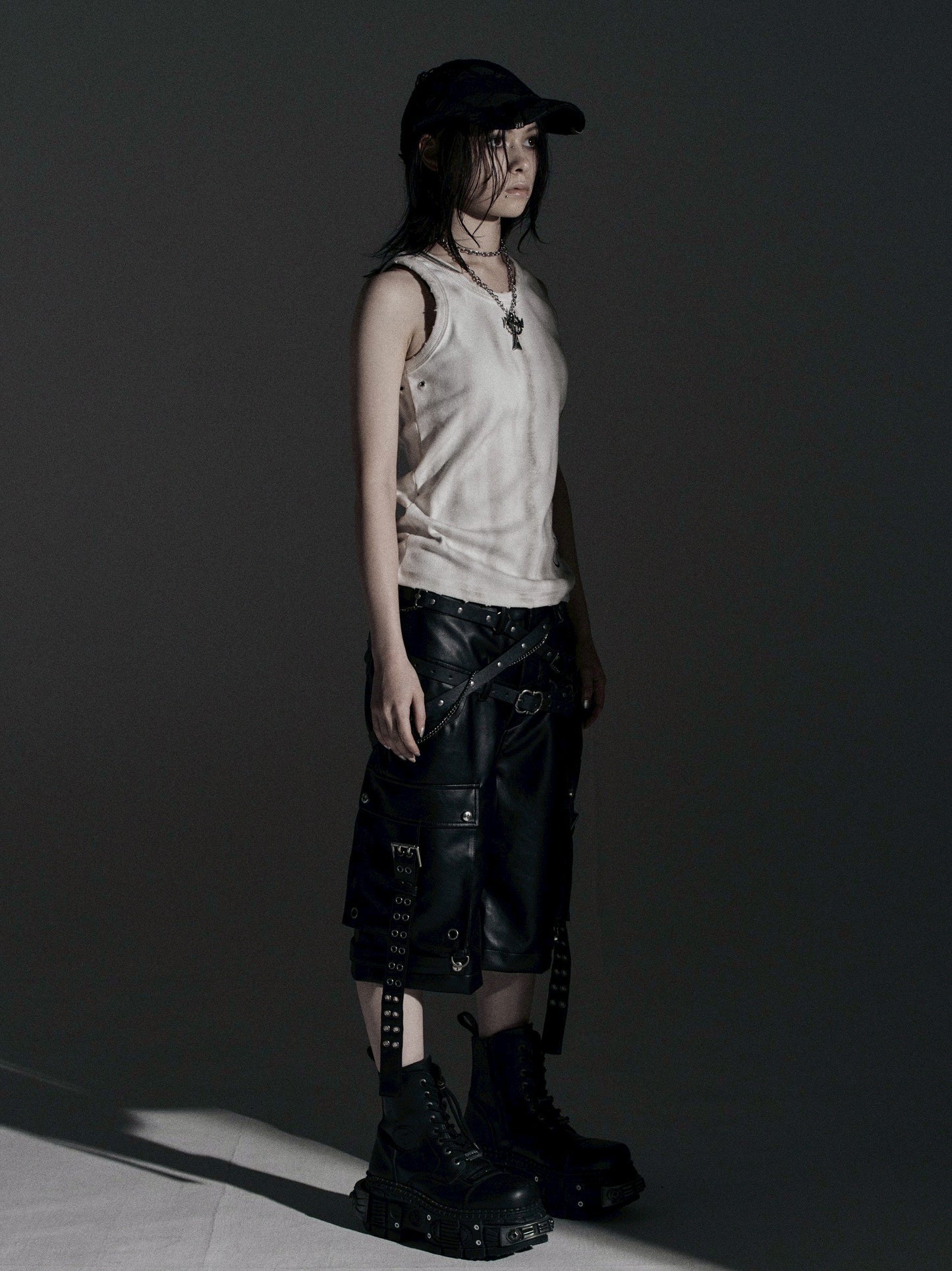 【ROSEN KREUZ】DOUBLE WAIST LEATHER SHORT PANTS