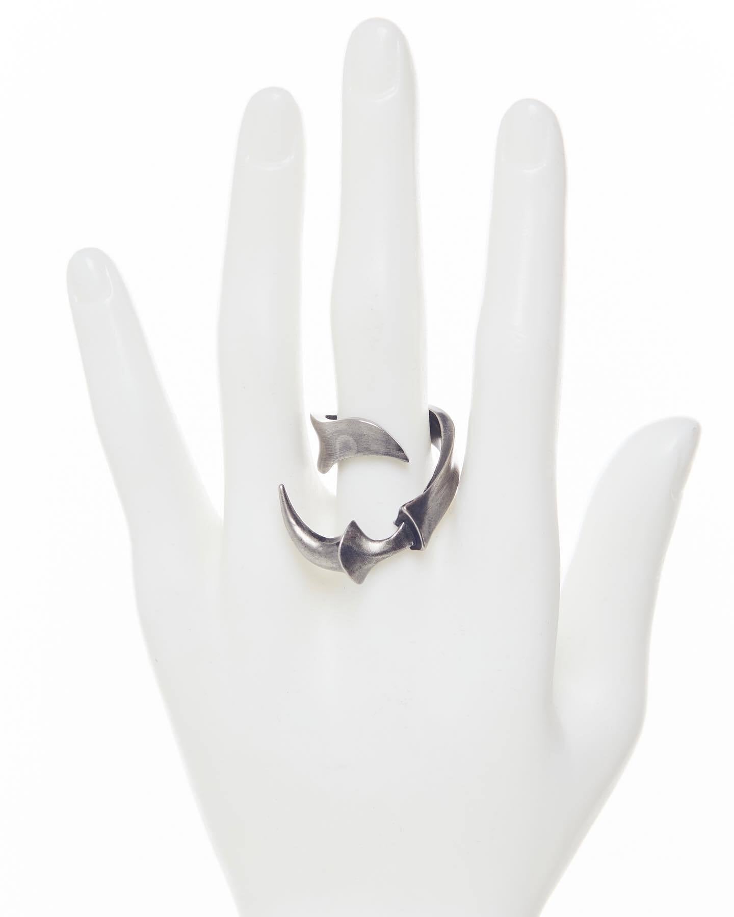 【IIIMIII】Black Painting III Goethe Devil Claw Ring