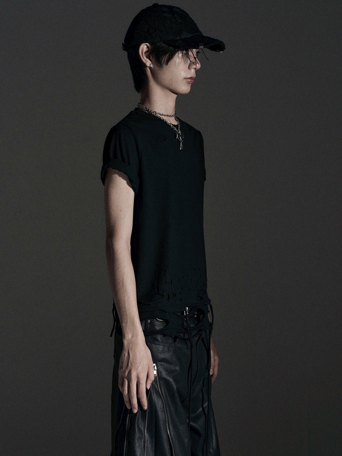 【ROSEN KREUZ】BOXY FIT LAYERED DAMAGE TEE (Black)