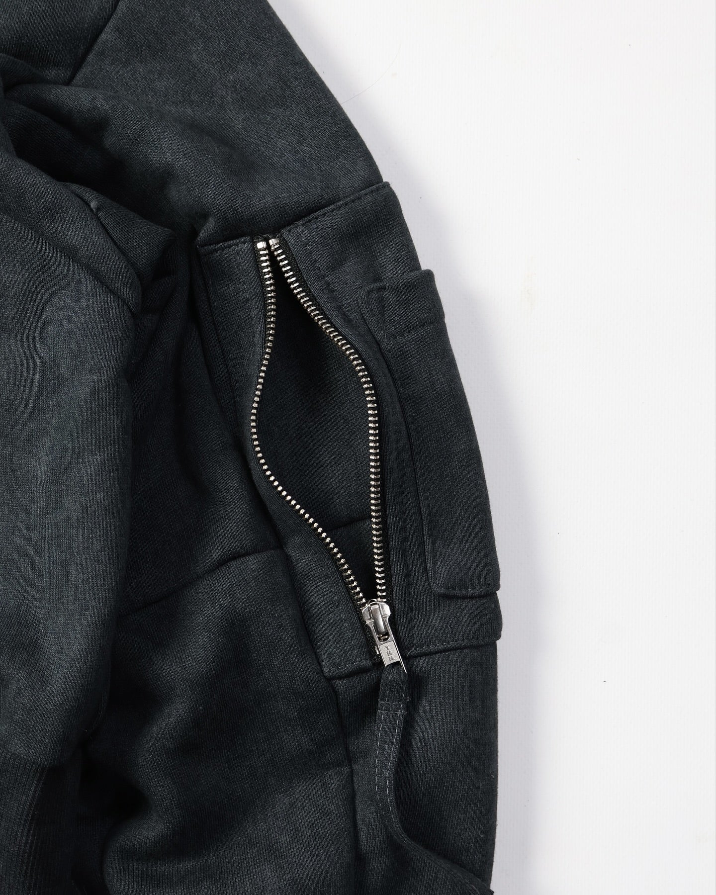 【BOHEME RIOTS】"GEN-2 PATCHED THRASHED HOODIE