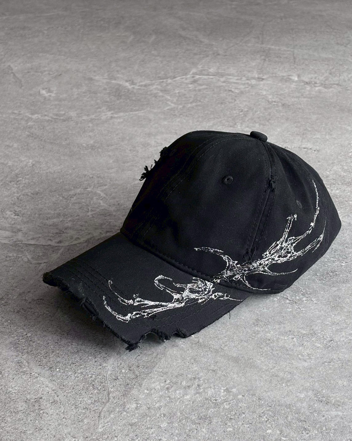 【XIVX】HANDMADE 1 OF 1 PAINTING DESTROYED CAP No.006