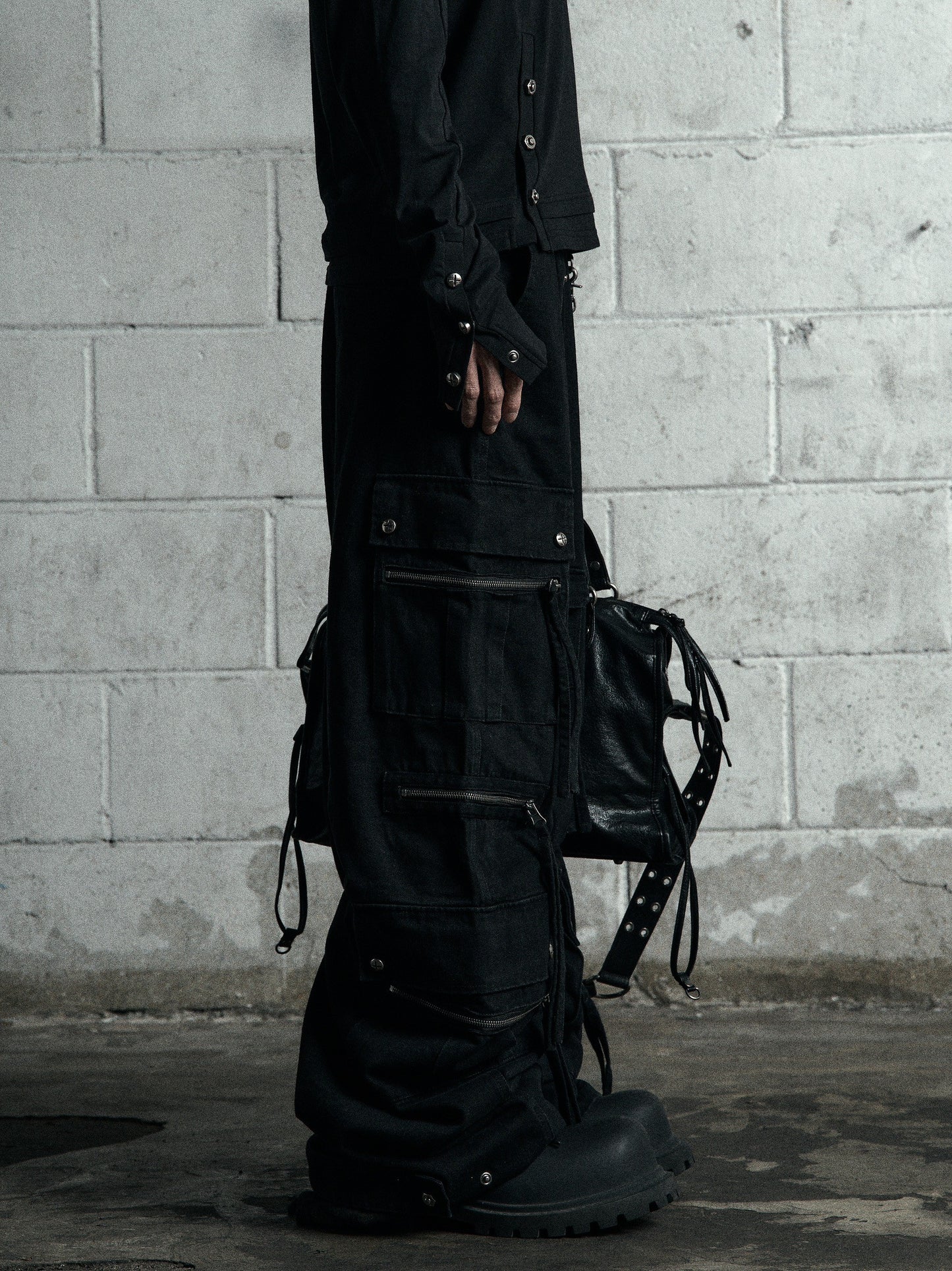 【ROSEN KREUZ】CURVE FIT LONG CARGO PANTS DENIM