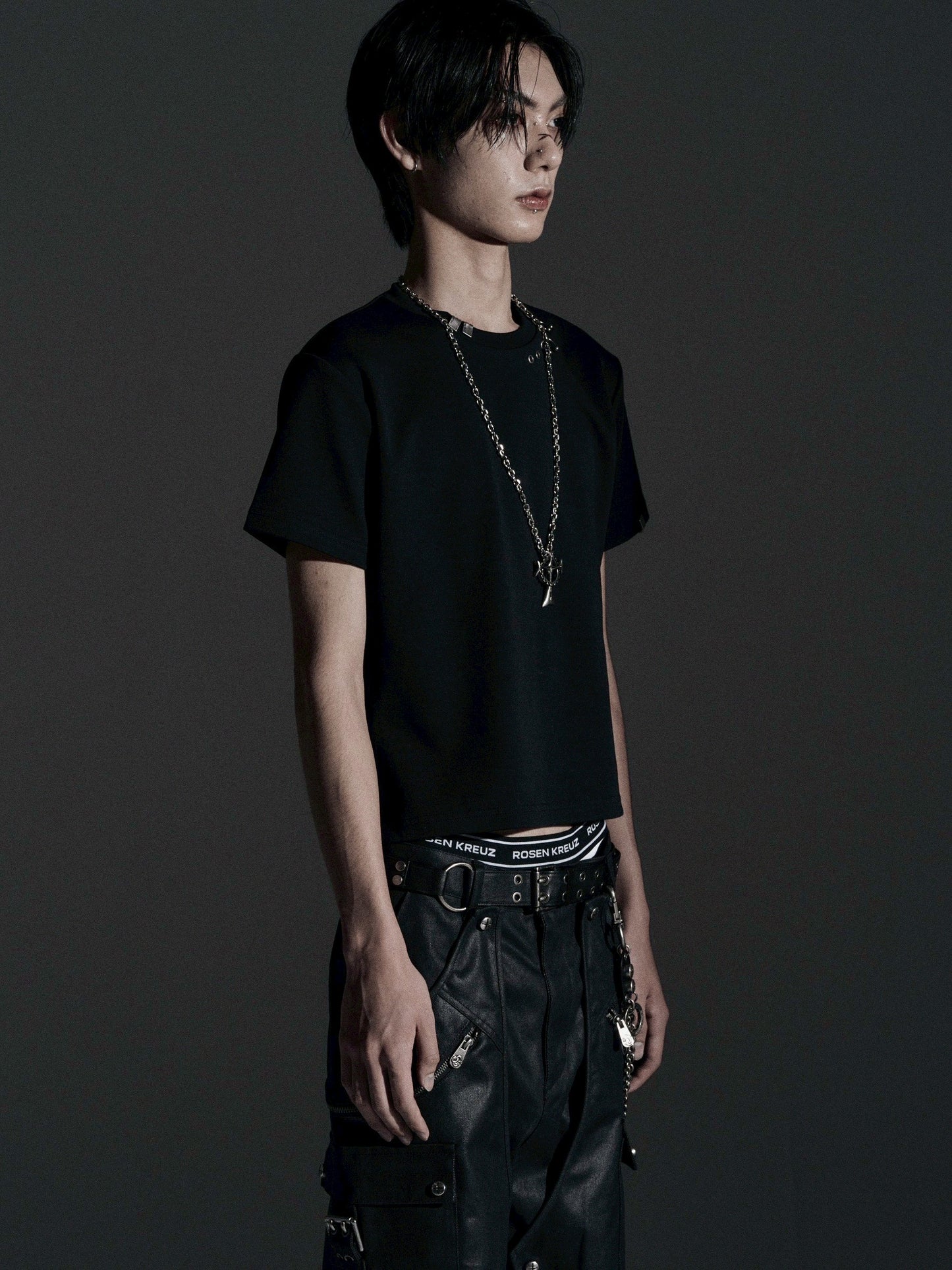 【ROSEN KREUZ】TIGHT FIT PIERCE CUSTOM TEE (Black)