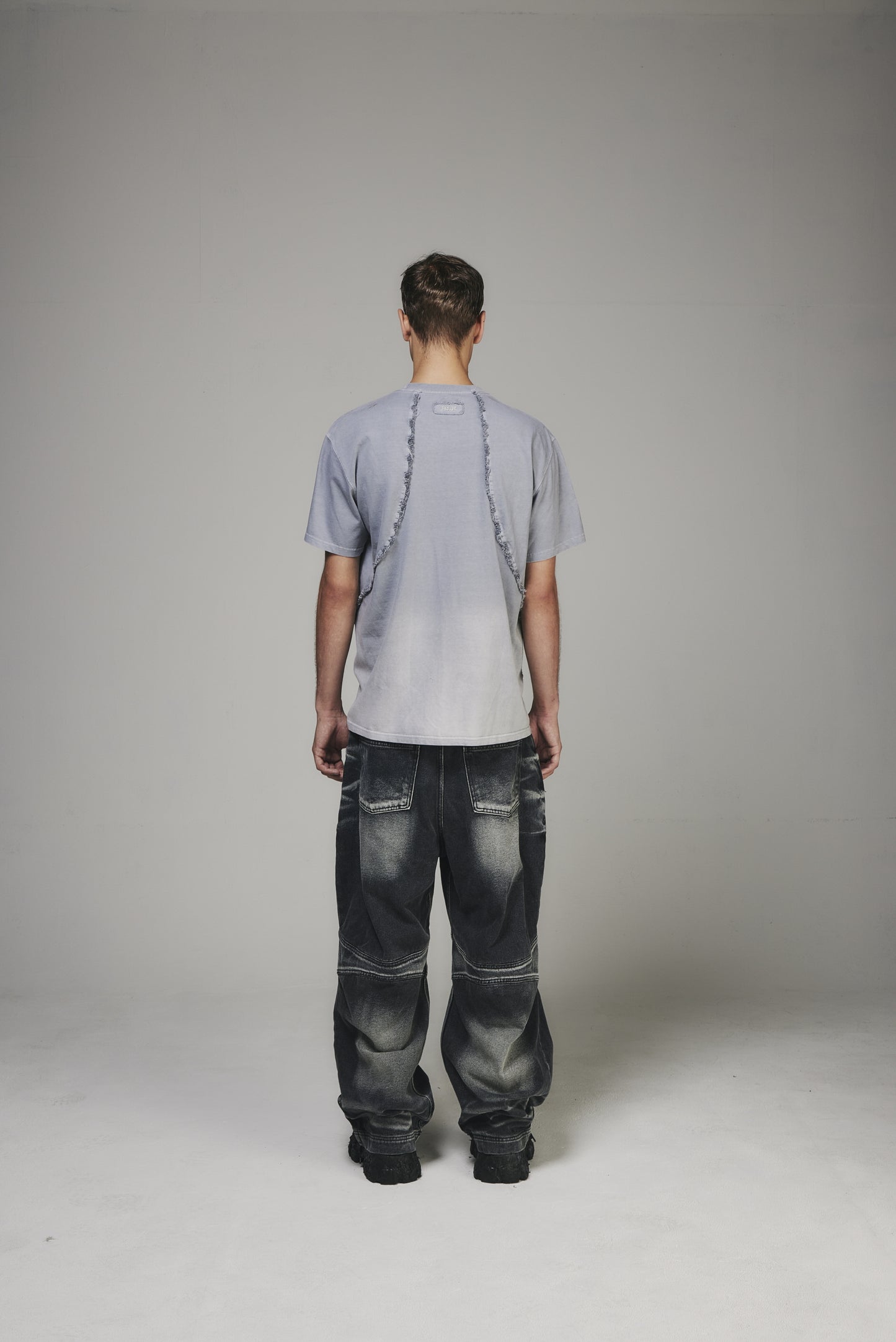 【BLR BLUER】DESTROYED GRADATION BLEACHED SHORT