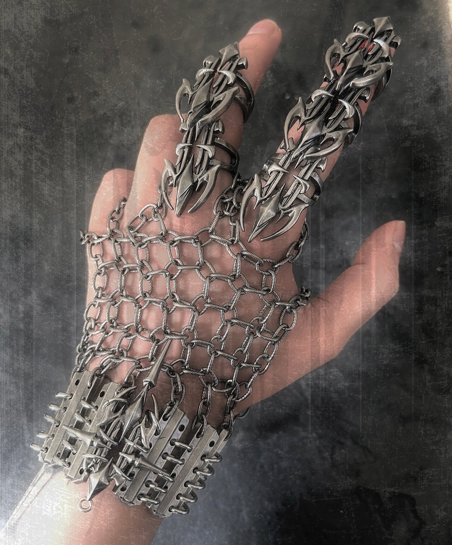 【IIIMIII】RottenMetal Bracelet