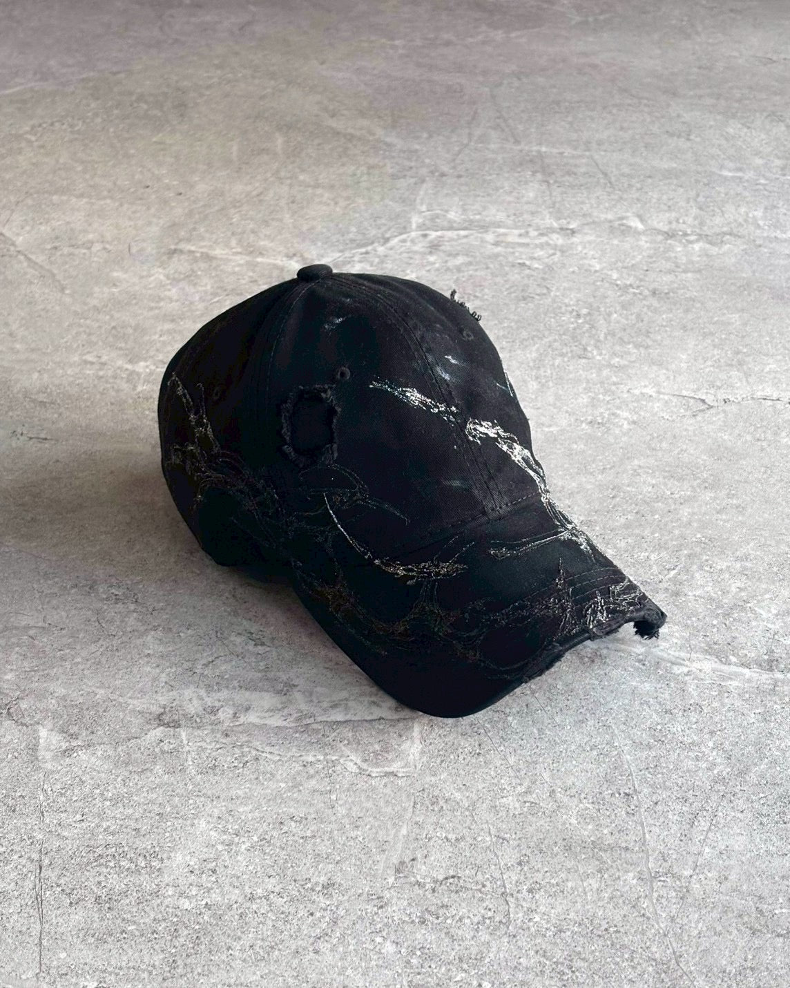 【XIVX】HANDMADE 1 OF 1 PAINTING DESTROYED CAP No.001