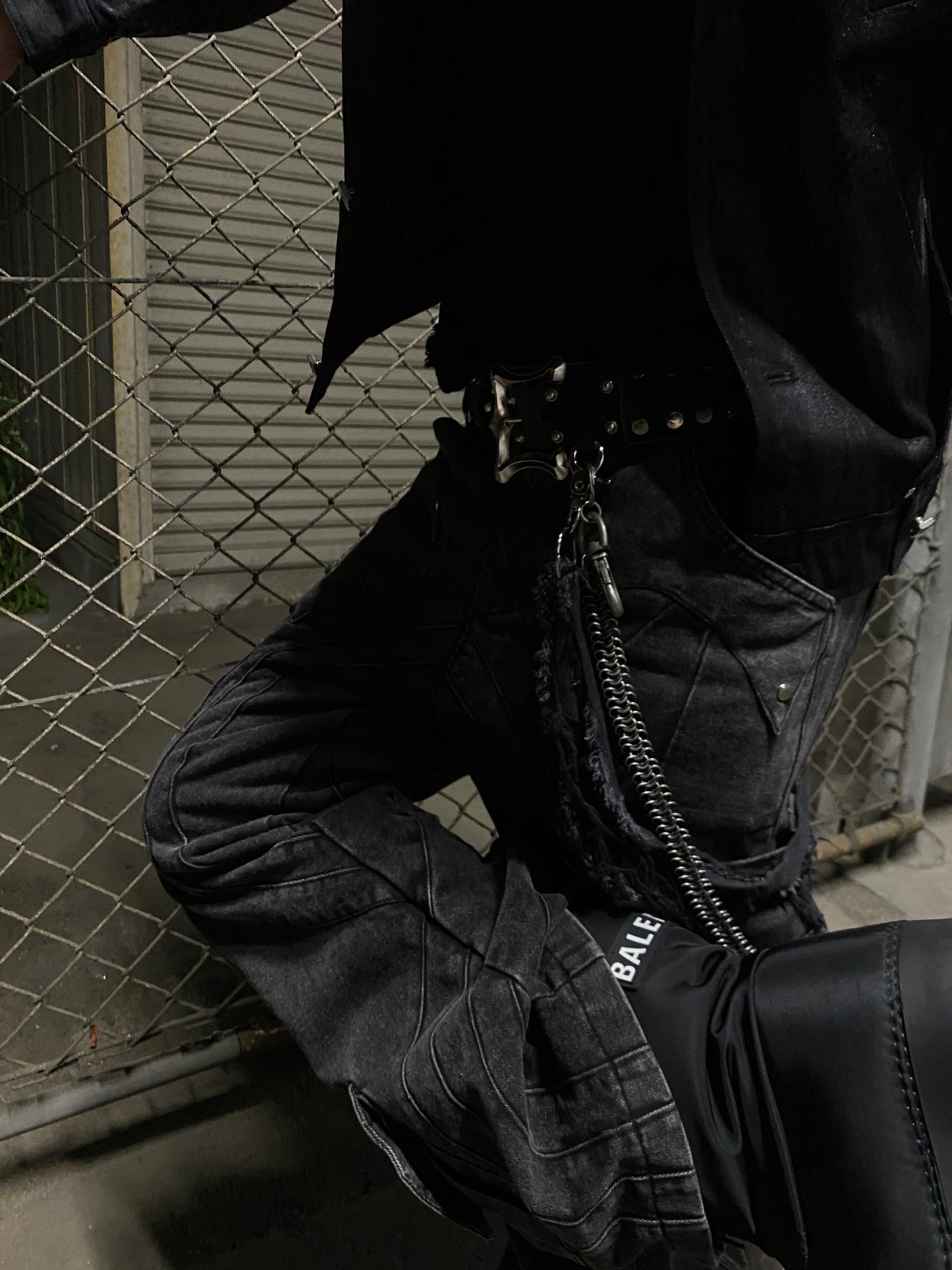 【RICH】Grey Wash Cargo Flare Pants