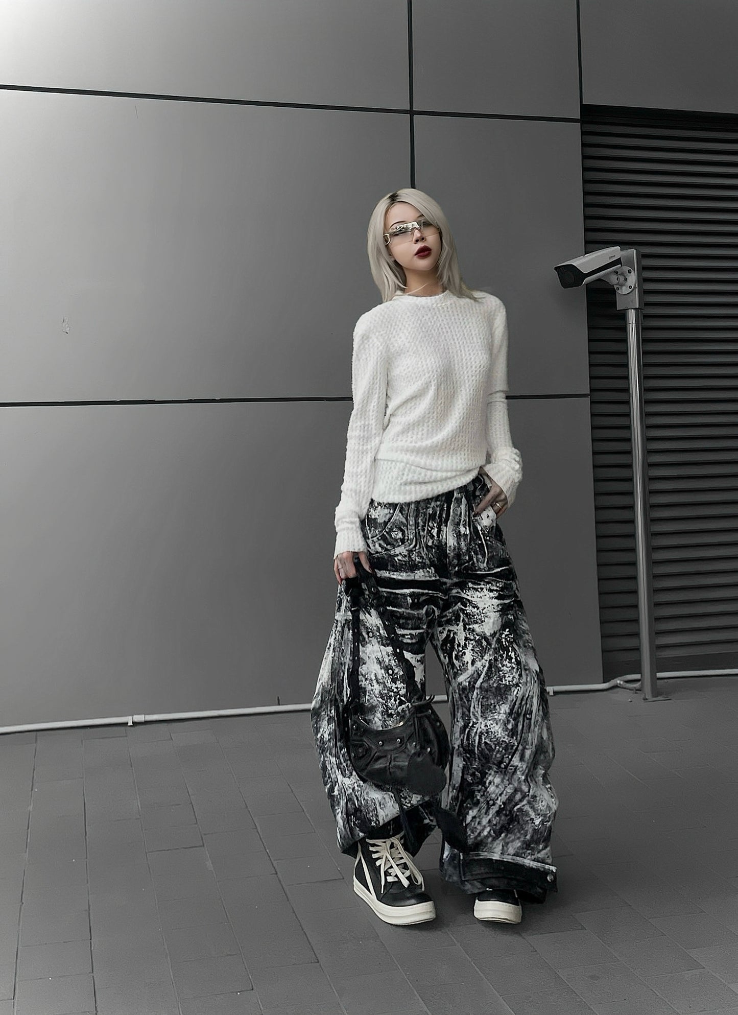 【RICH】Smoke Waxed S-Wide Pants