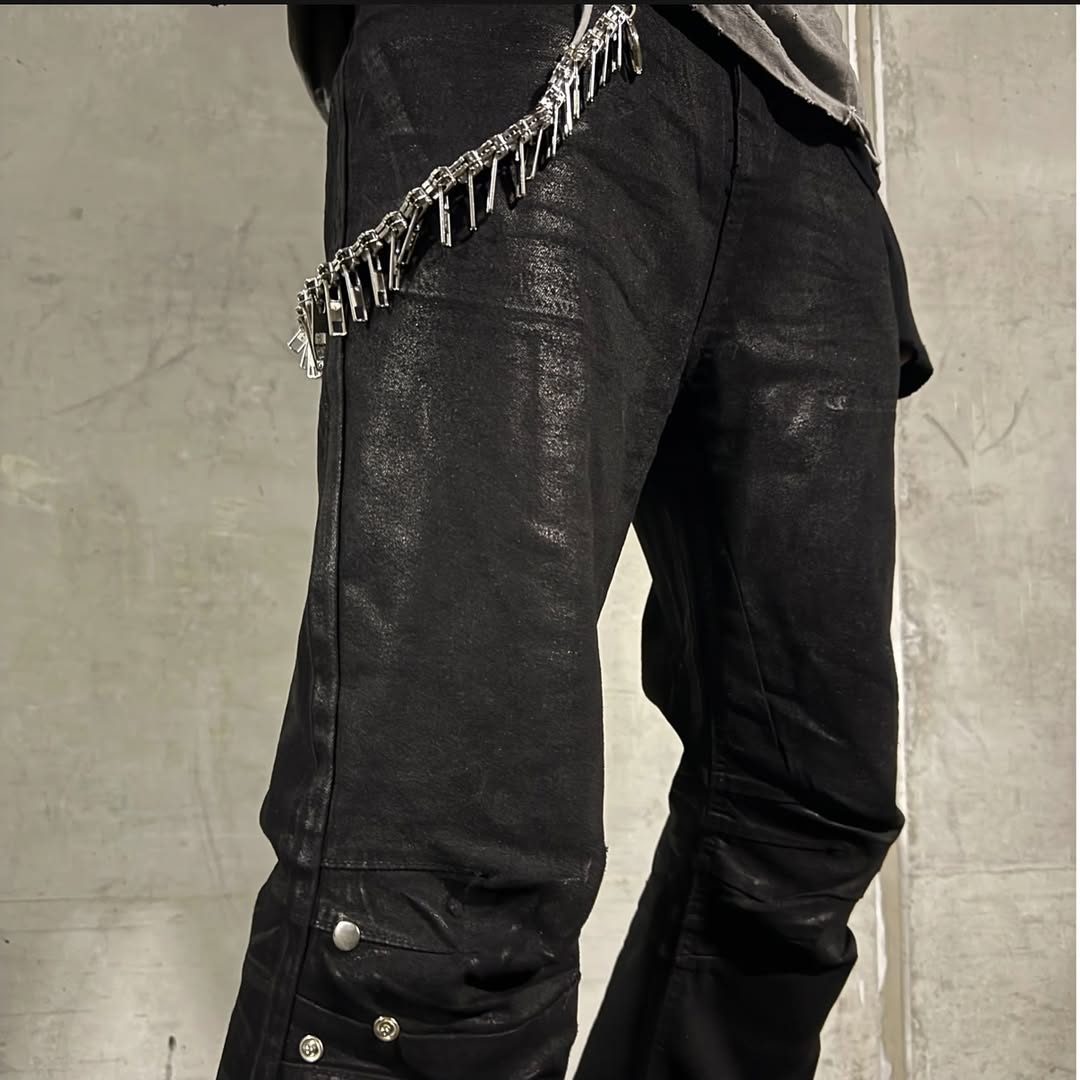 【LOIN ARMIS】Flare coating skewer chain jeans