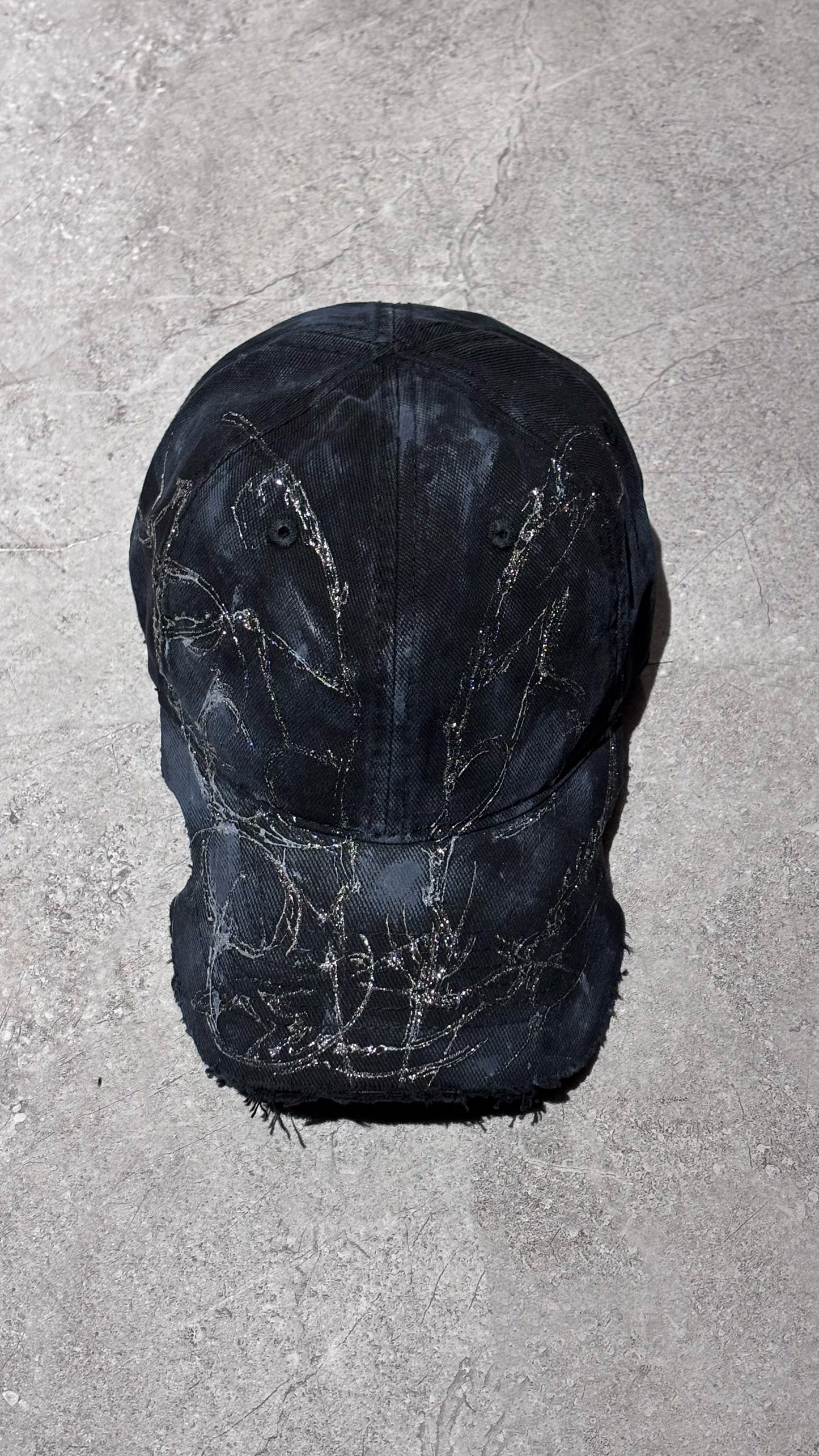 【XIVX】HANDMADE 1 OF 1 PAINTING DESTROYED CAP No.011