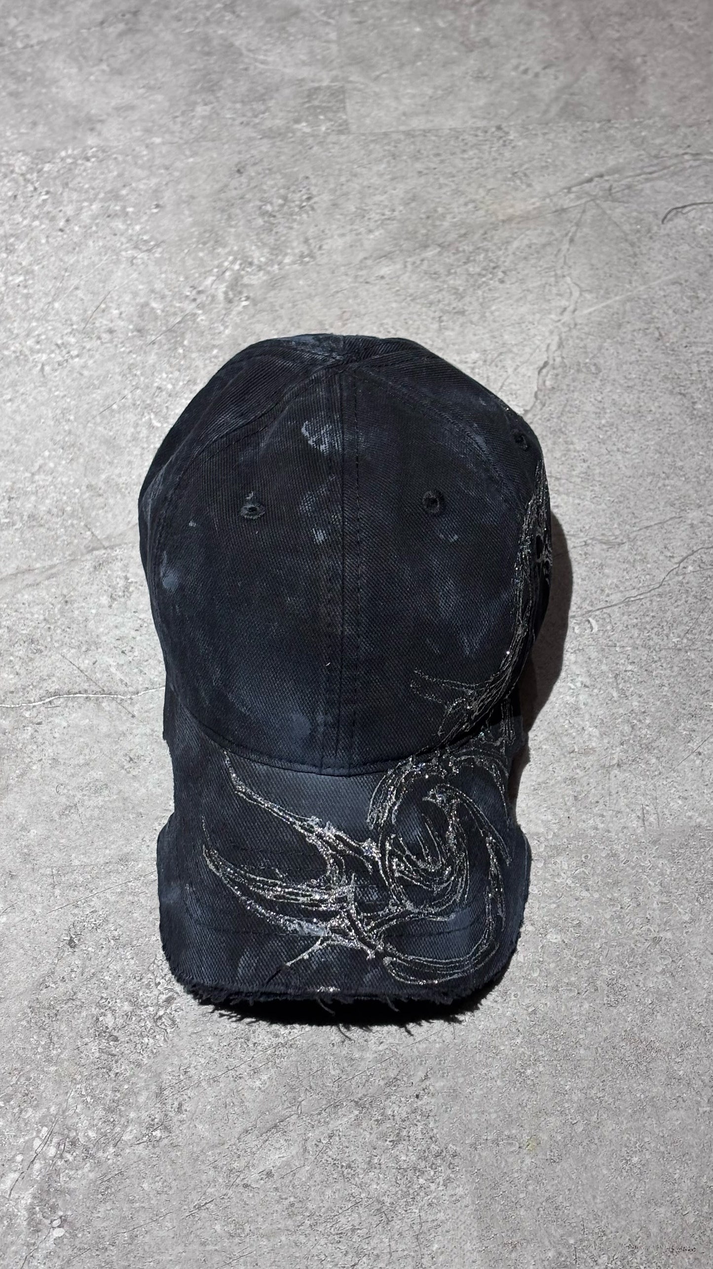 【XIVX】HANDMADE 1 OF 1 PAINTING DESTROYED CAP No.012