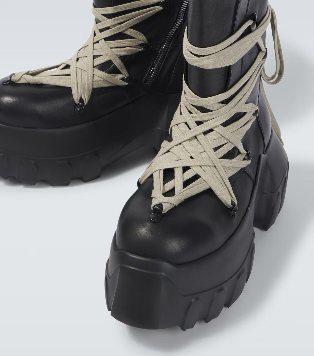 【RICK OWENS】Megalace Mega Tractor lace-up boots
