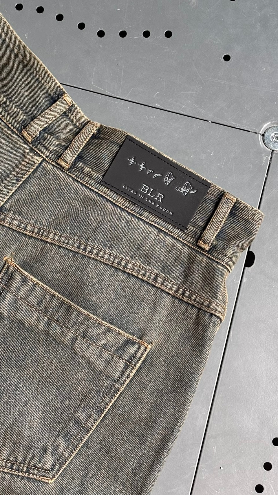【BLR BLUER】KNEE POINT WASHED DENIM PANTS YELLOWBLUE
