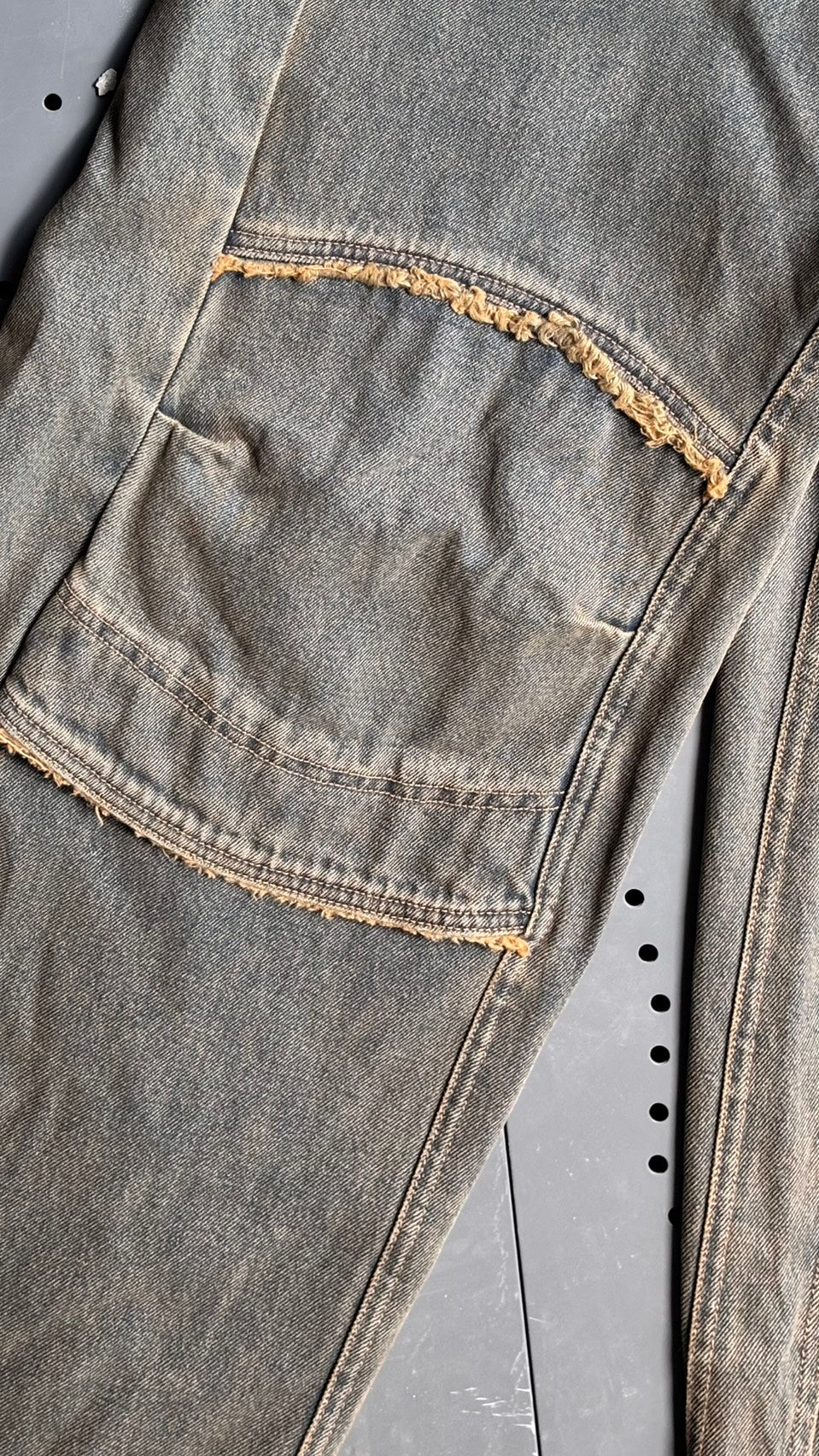 【BLR BLUER】KNEE POINT WASHED DENIM PANTS YELLOWBLUE