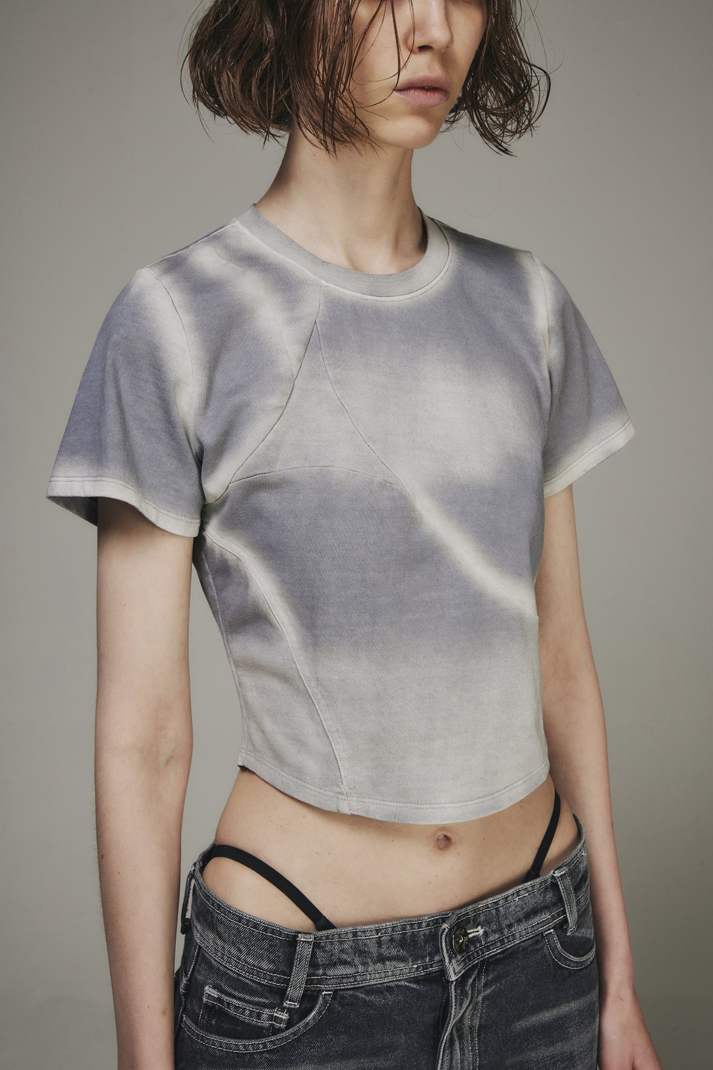 【BLR】BLEACHED TRIANGLE GRADATION WASHING T-SHIRTS GREY
