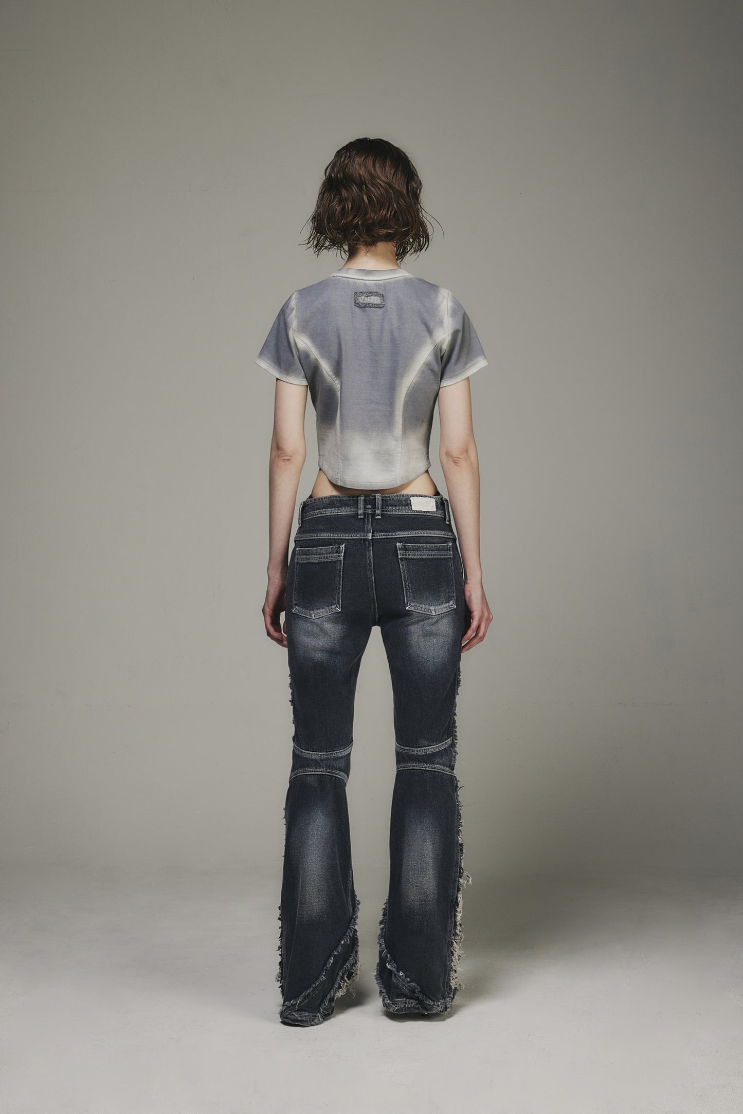 【BLR】BLEACHED TRIANGLE GRADATION WASHING T-SHIRTS GREY
