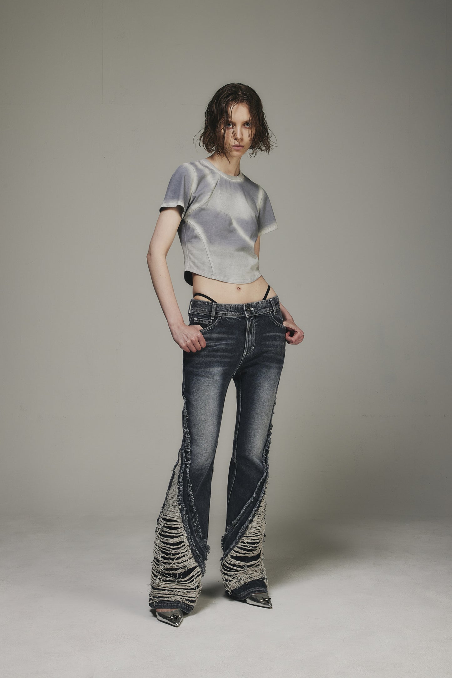 【BLR】BLEACHED TRIANGLE GRADATION WASHING T-SHIRTS GREY