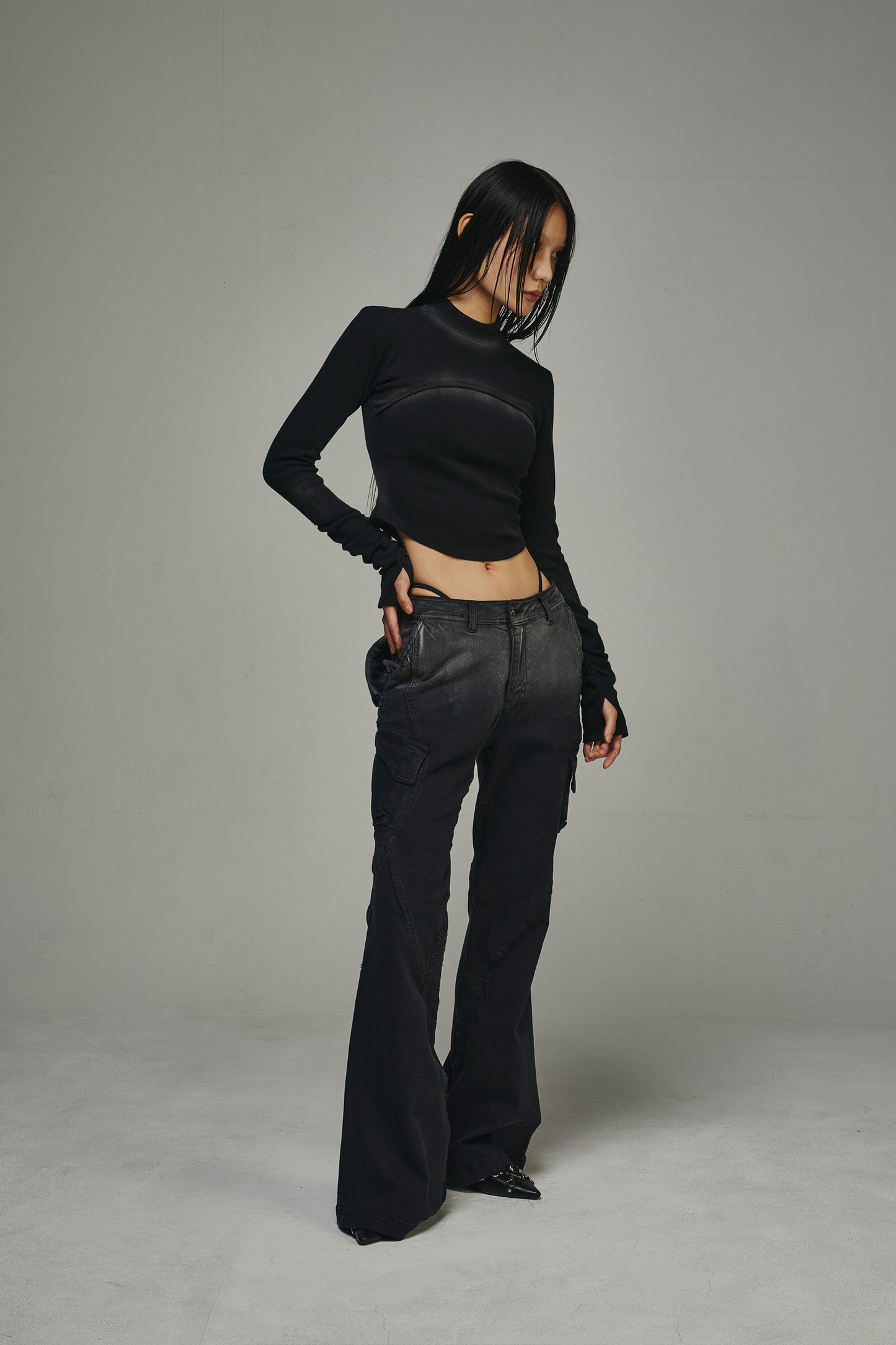 【BLR BLUER】Bleached Layered Chest Shirring Knit T-shirts Black
