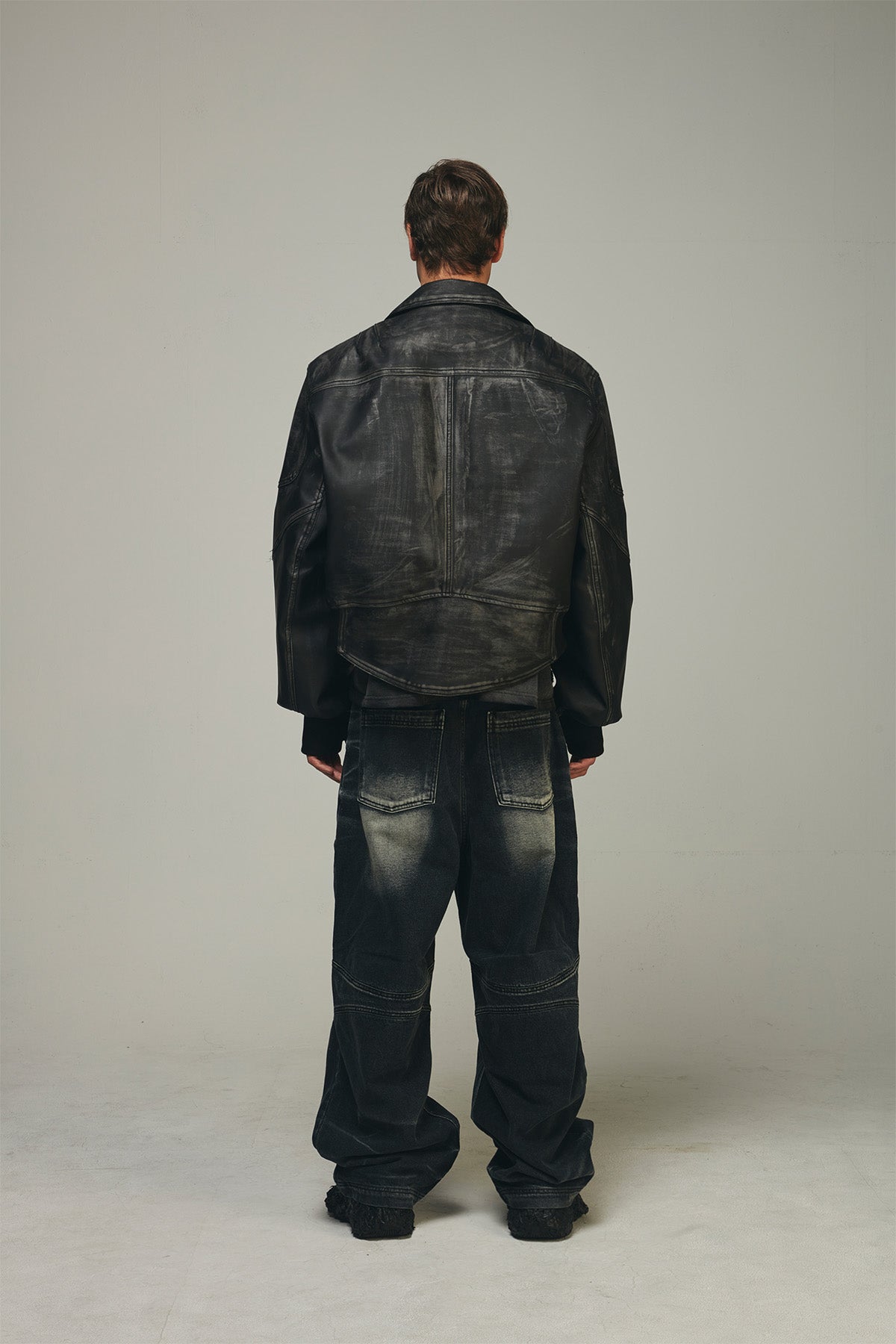 【BLR BLUER】Embossed Wave Washed Denim Pants (Blue)
