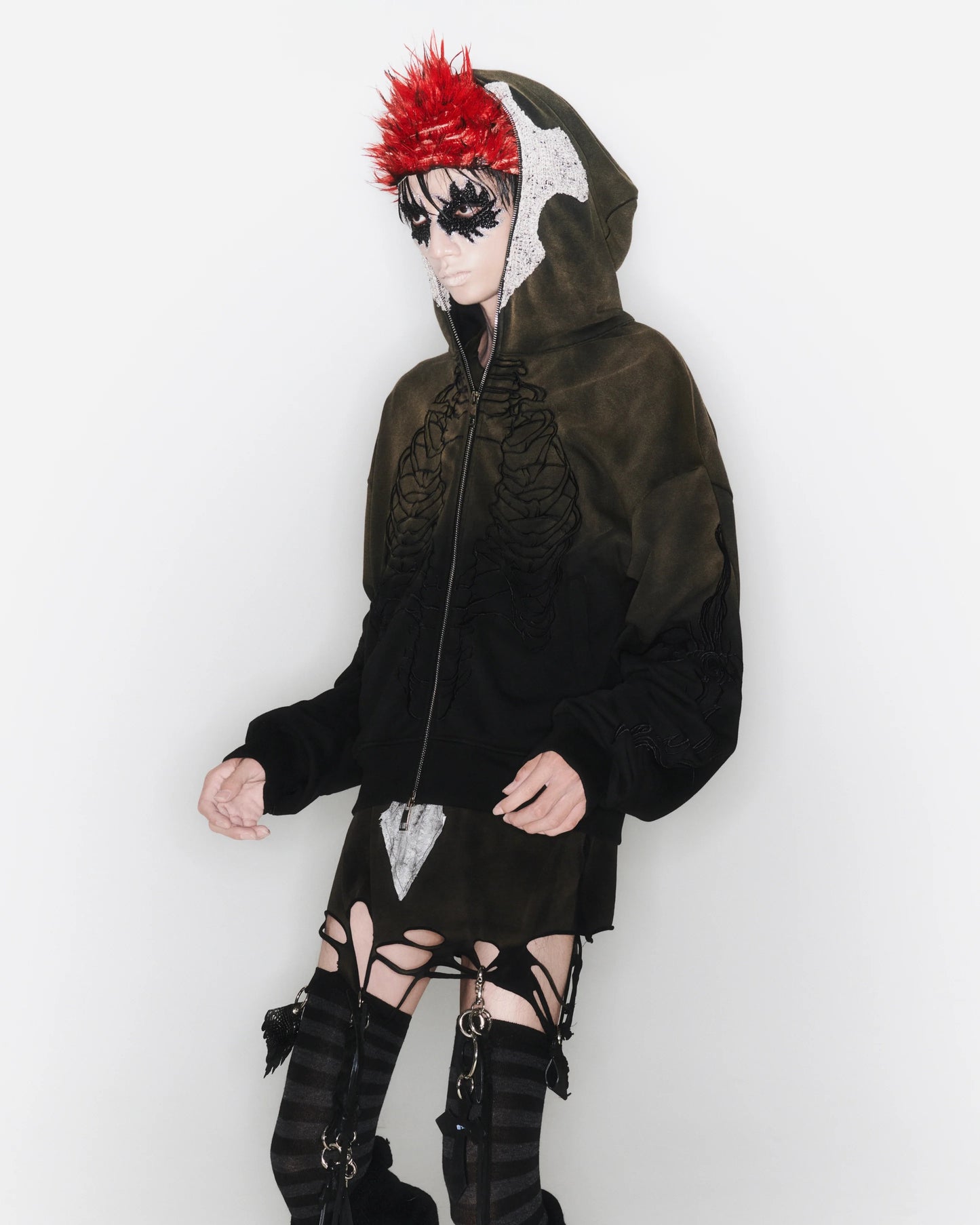 【UNIZ】SKELETON KNIGHT HOODIE - BROWN DIY WASHED