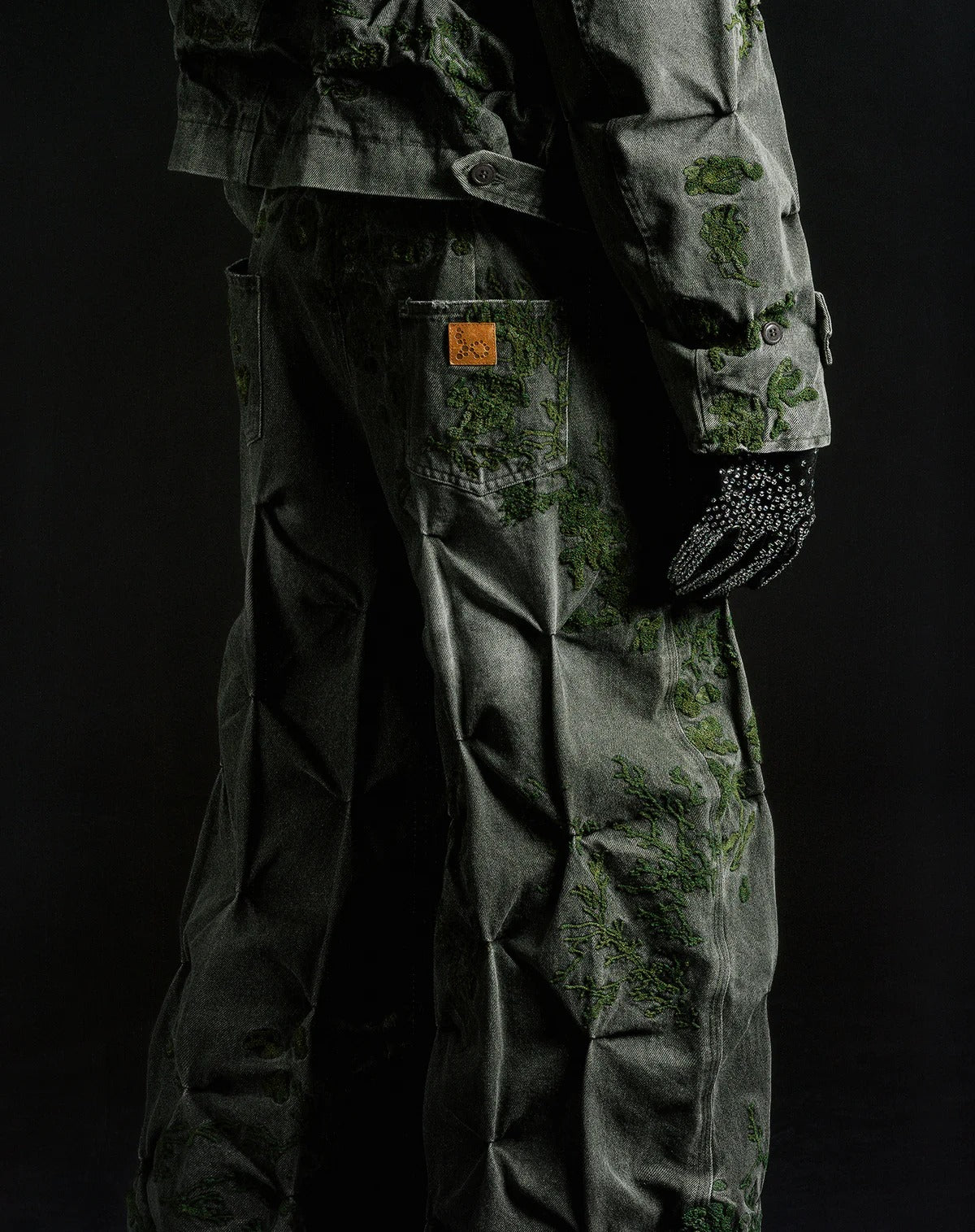 【BADSON】MOSS 'OVERGROWTH' DENIM PANTS