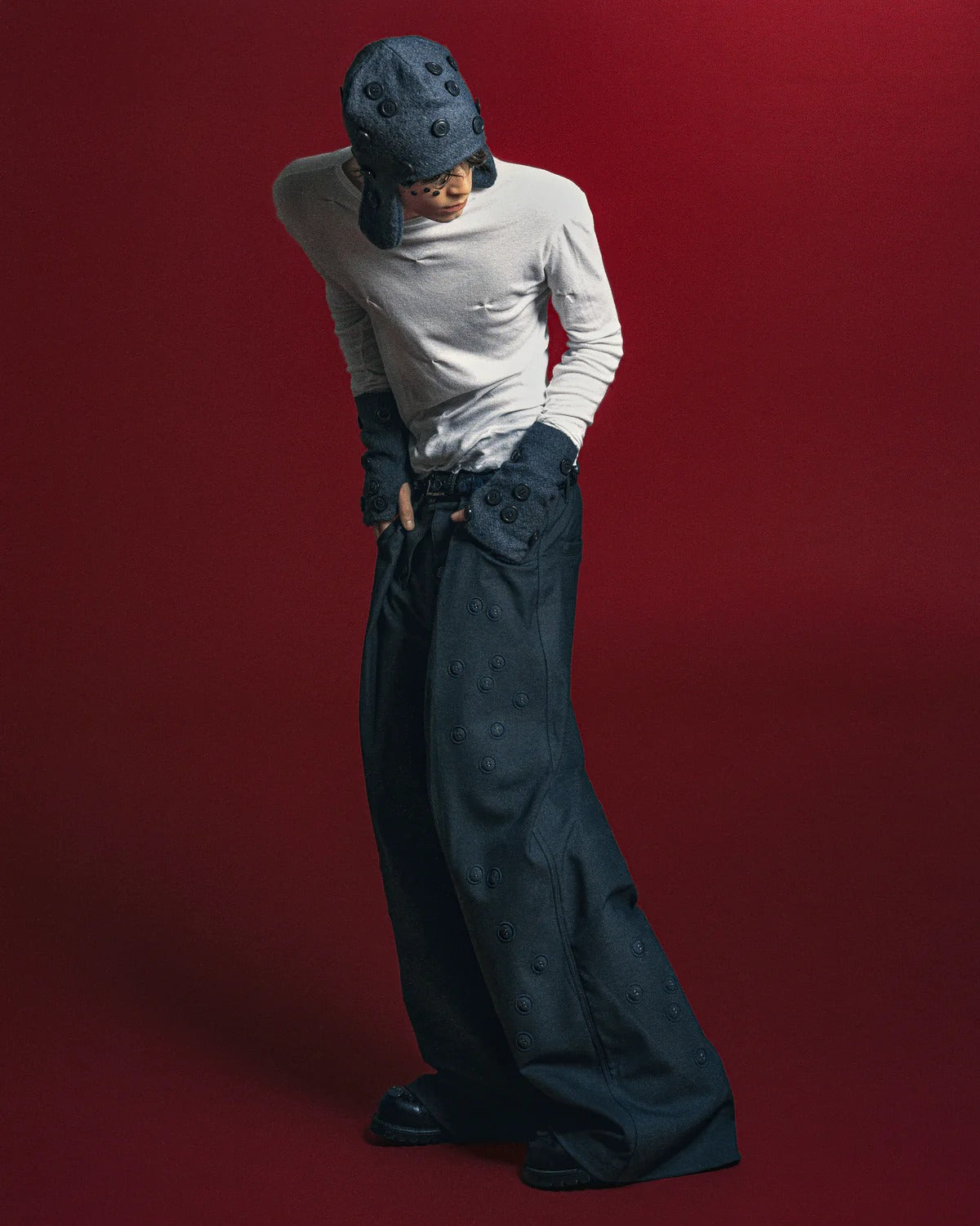 【BADSON】'BUTTONS' PLEATED PANTS