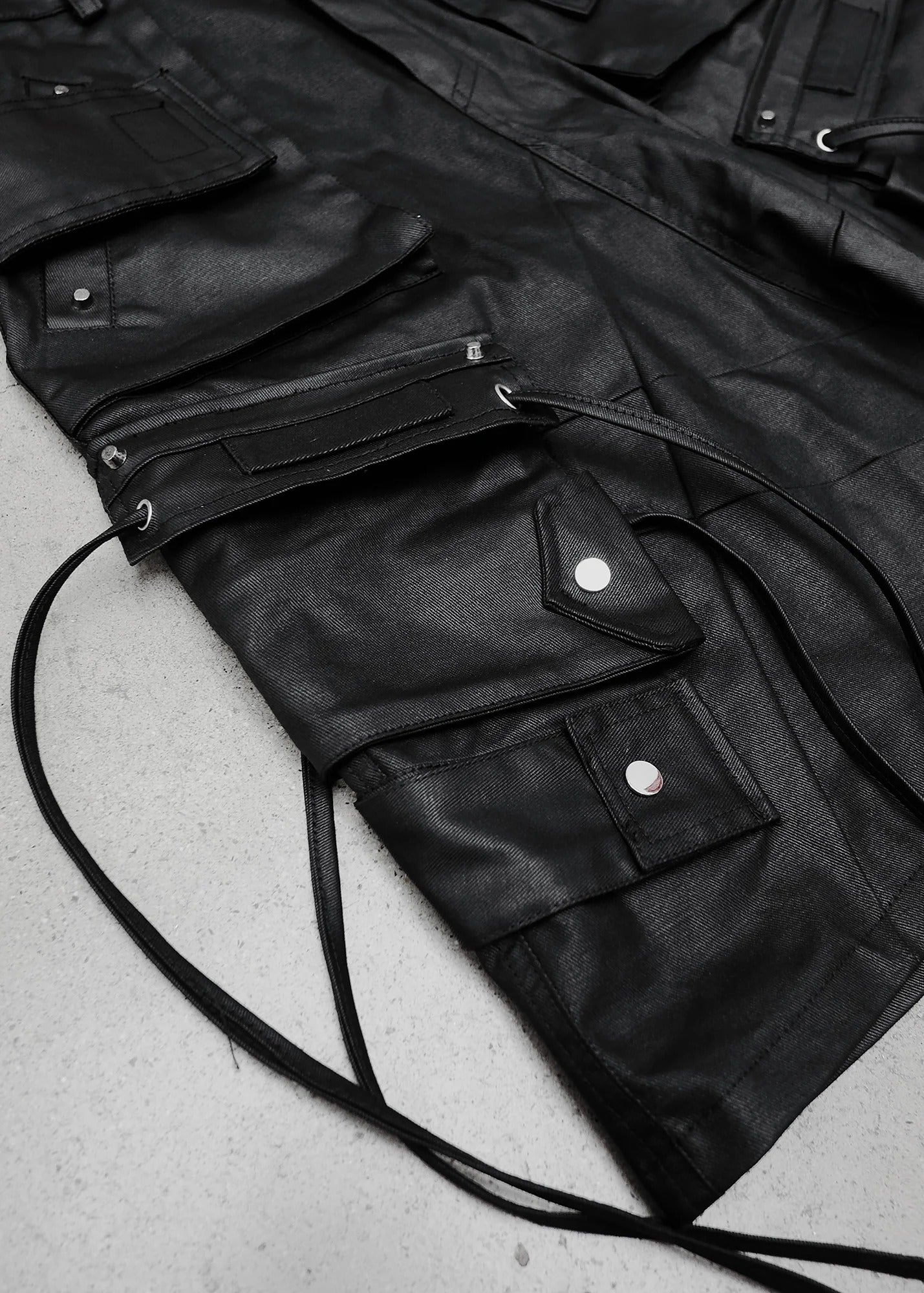 【RICH】CARGO DRAWSTRING WIDE SHORT