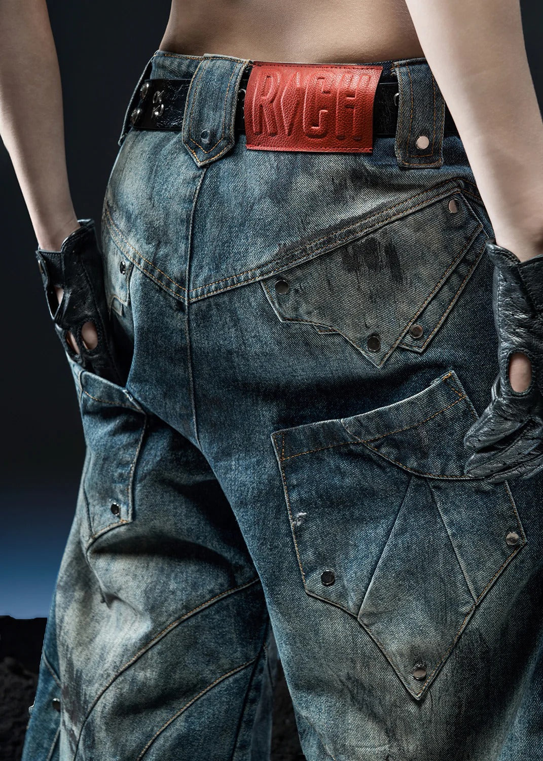 【RICH】DIRTY WASHED KNIGHT WIDE PANTS