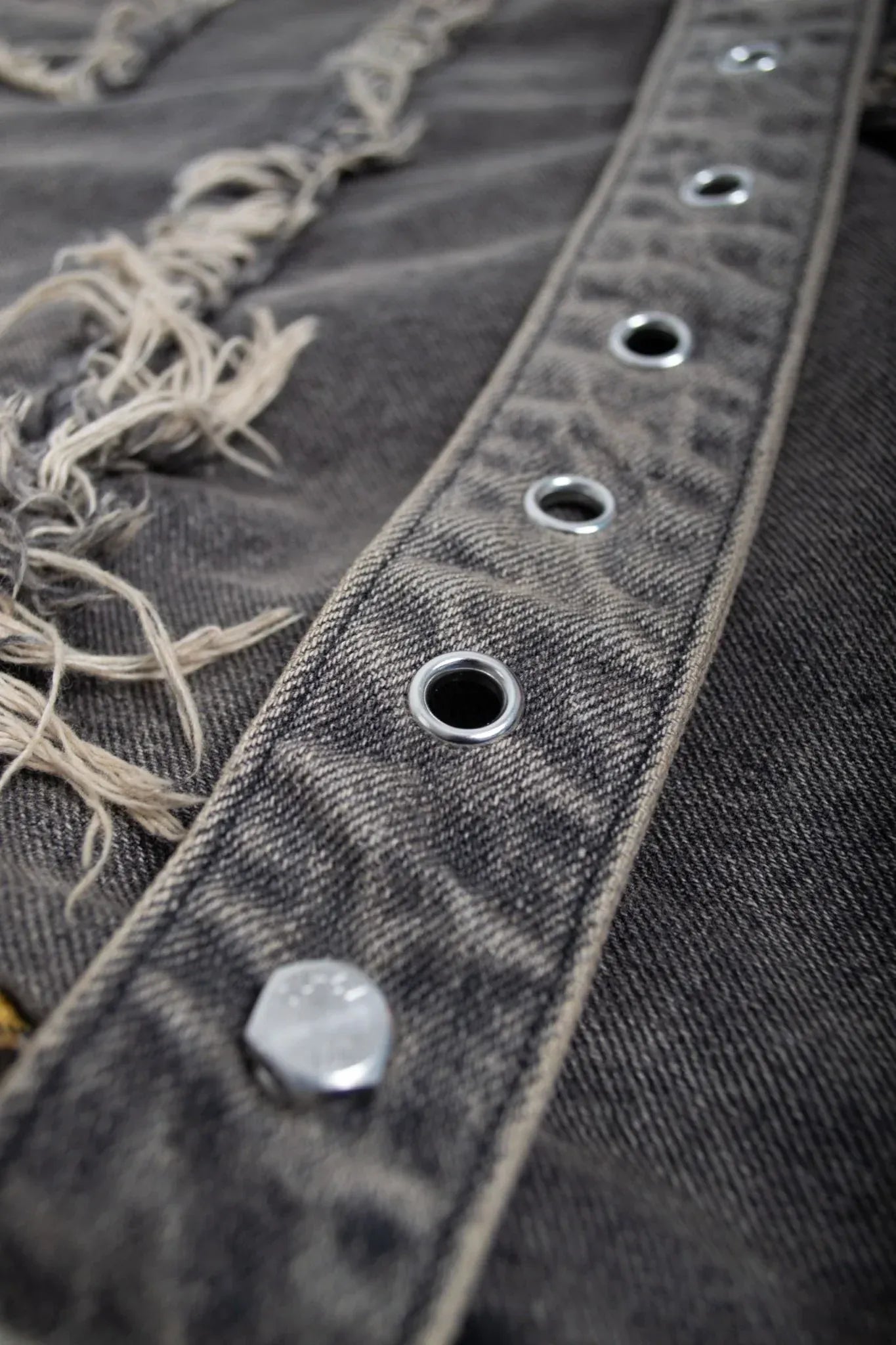 【NUMB ATELIER】PYRITE 3 QUARTER SHORT PANTS