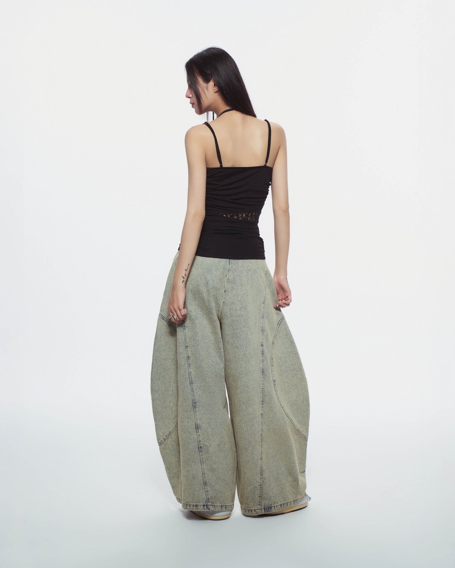 【BUNNYHILL CONCEPT】AYSEL LACE PANEL TOP (BLACK)