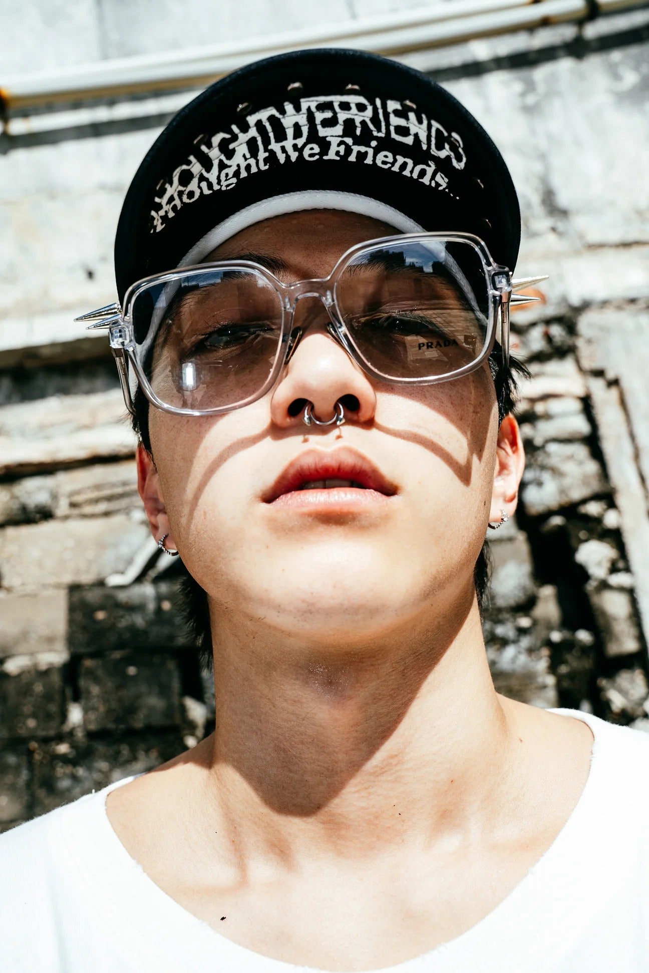 【THOUGHT WE FRIENDS】"Suki" Studded Trucker Cap