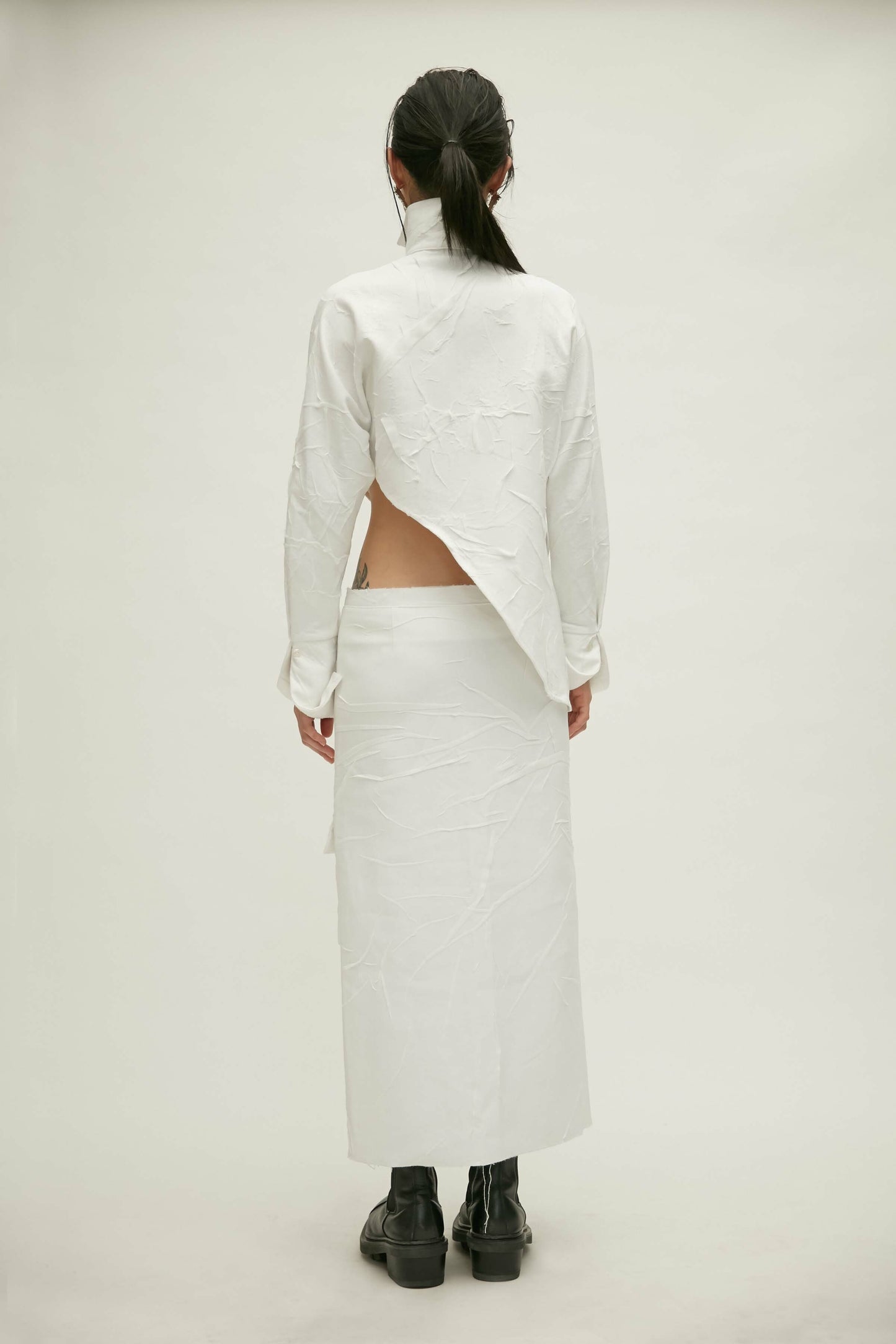 【JENN LEE】 Creased Low Rise Skirt (White)