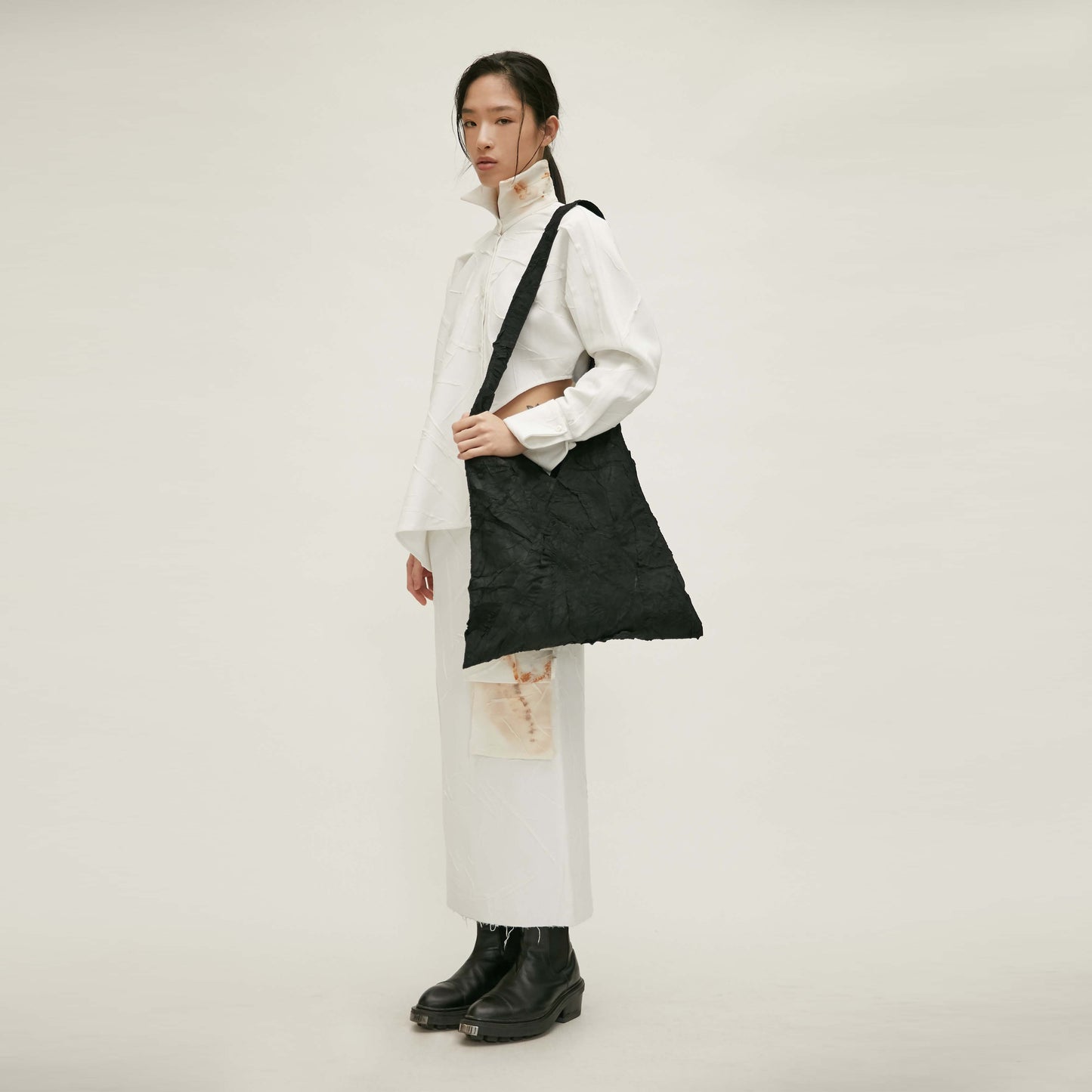 【JENN LEE】Paper Shoulder Bag (Black)