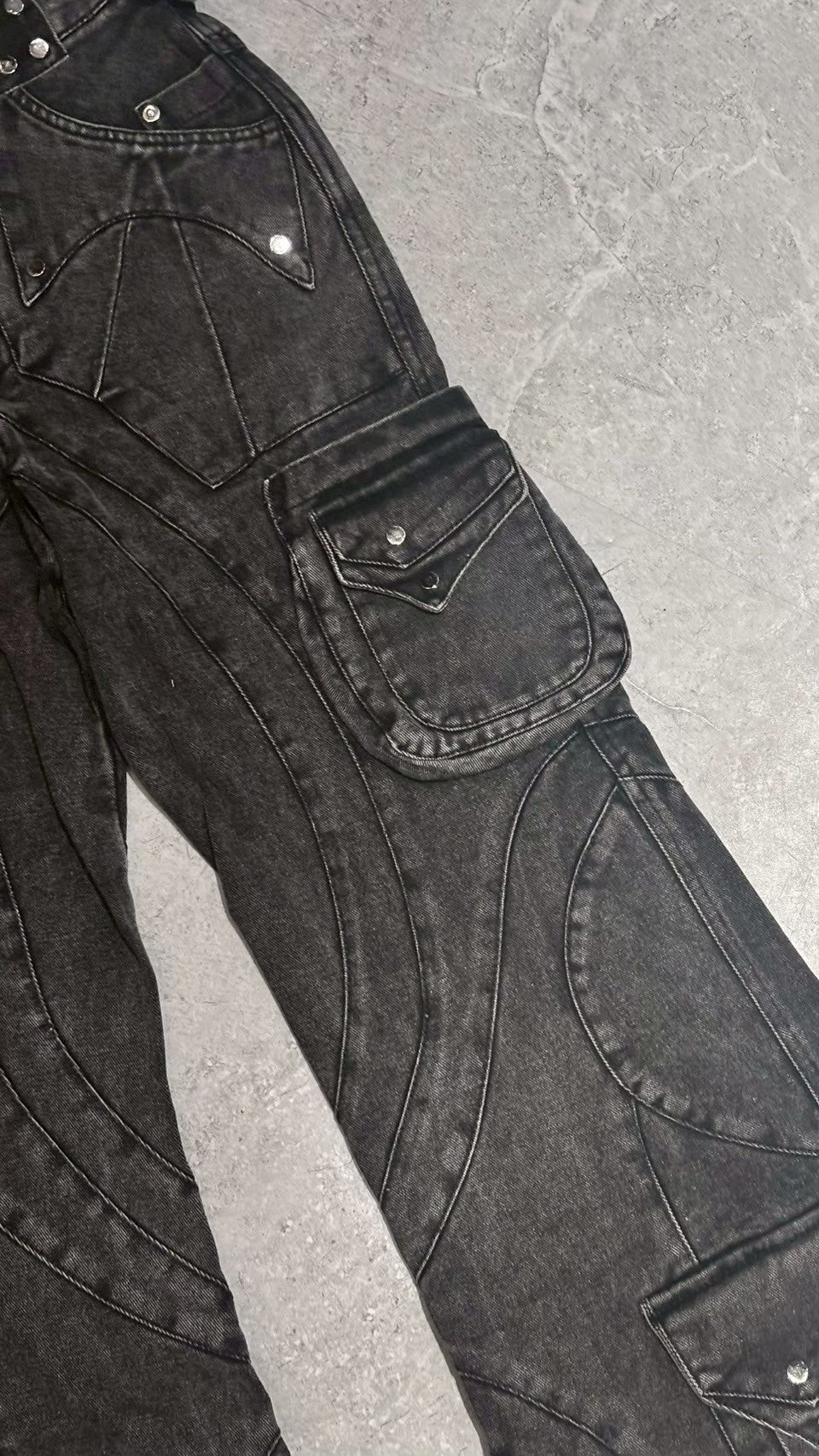 【RICH】Grey Wash Cargo Flare Pants