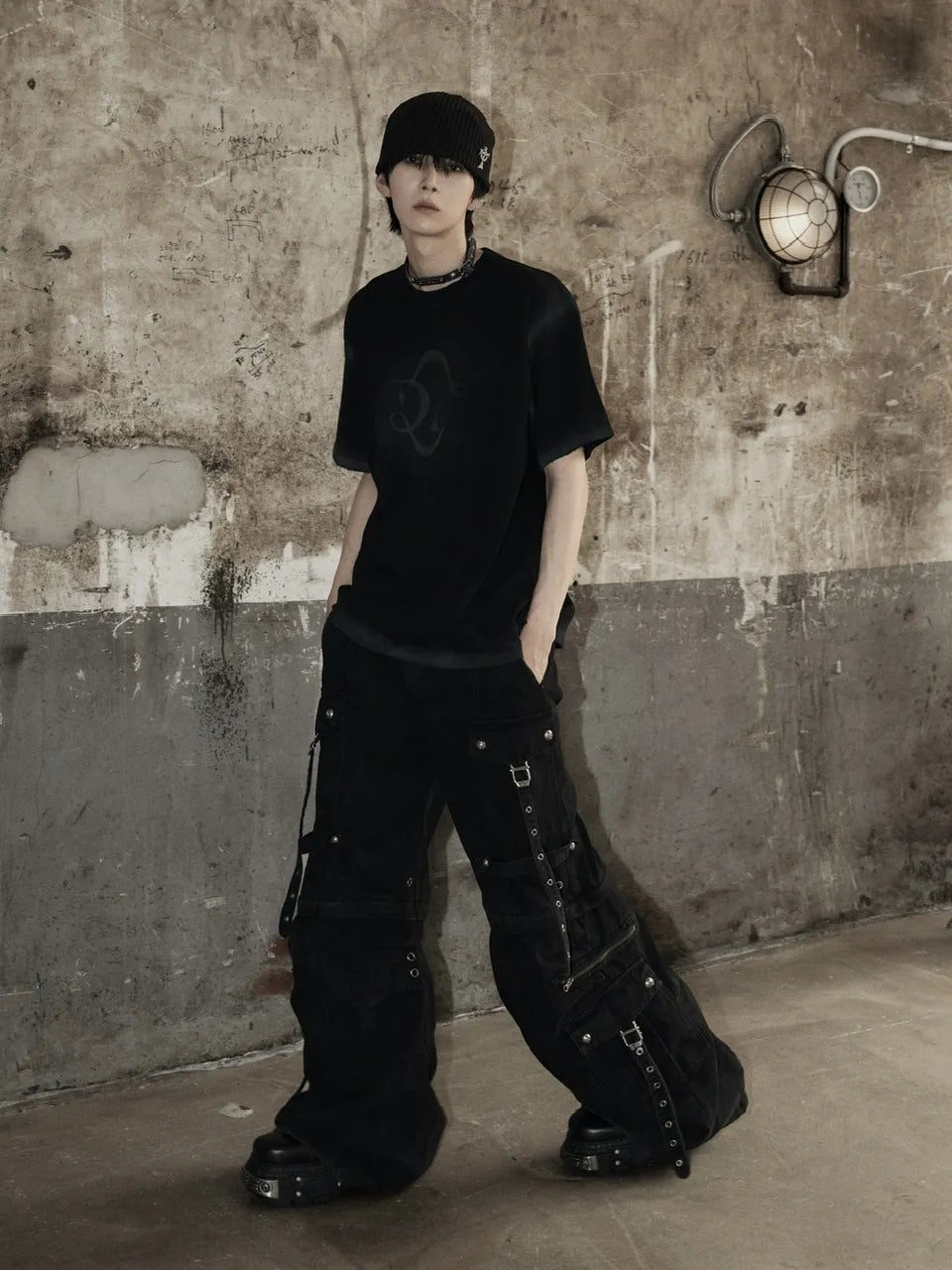 【ROSEN KREUZ】RK LEATHER LOGO TEE Washed gradient leather LOGO short kicks