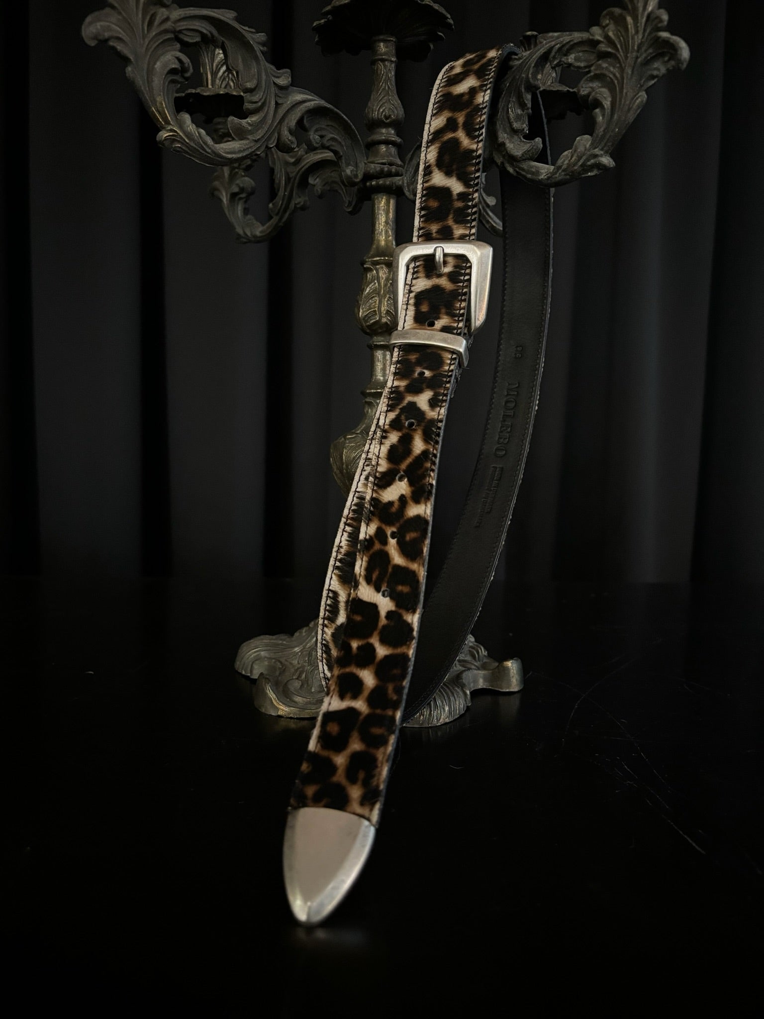 Leopard carved Belt