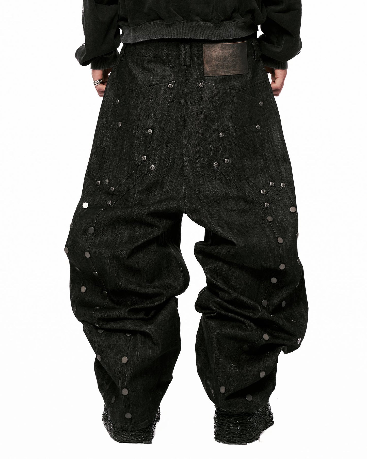 【THOUGHT WE FRIENDS】"Devlin" Studded Waxed Japanese Raw Denims in Black