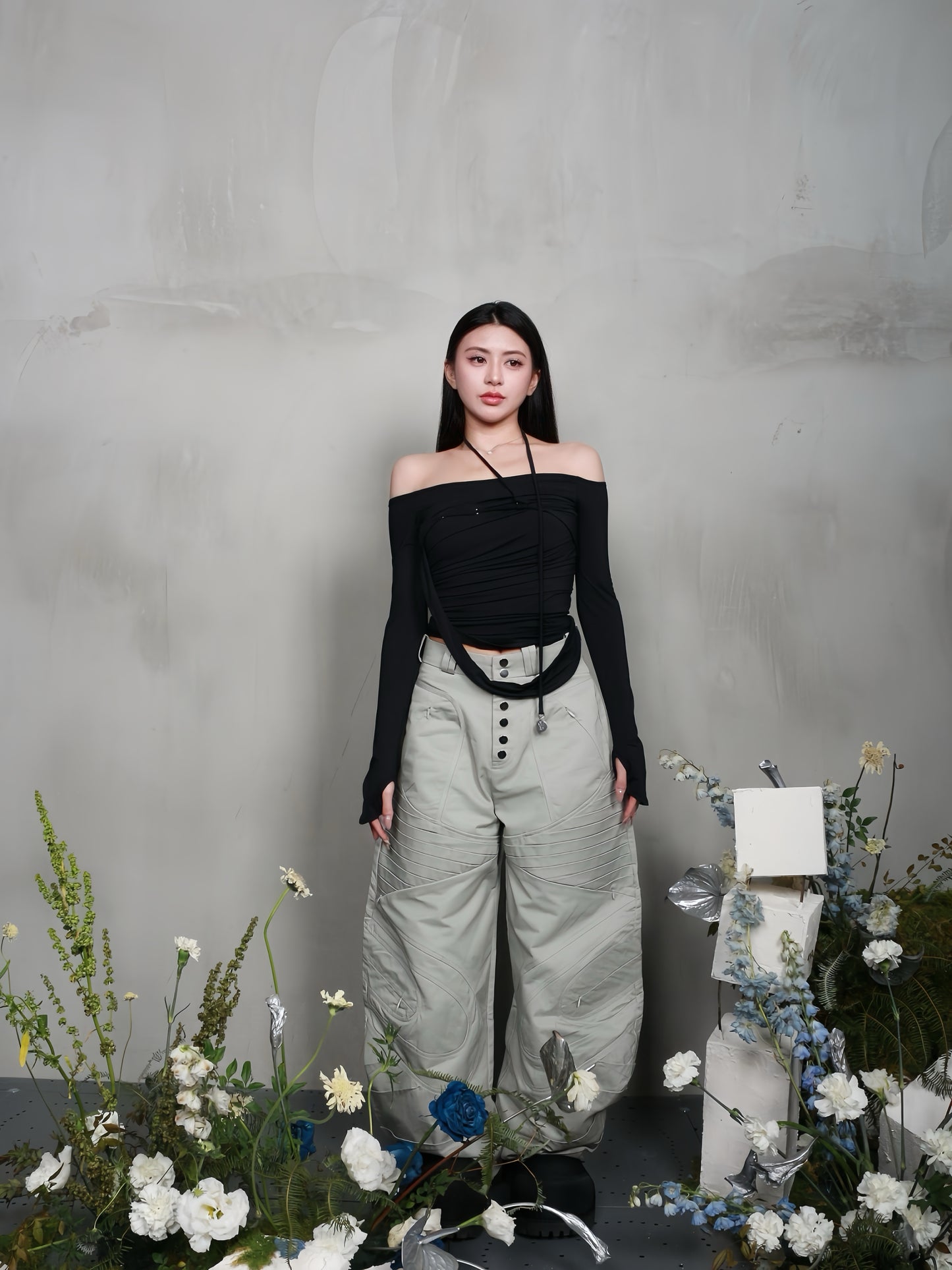 【BUNNYHILL CONCEPT】MELVIN LONG SLEEVE TOP (BLACK)