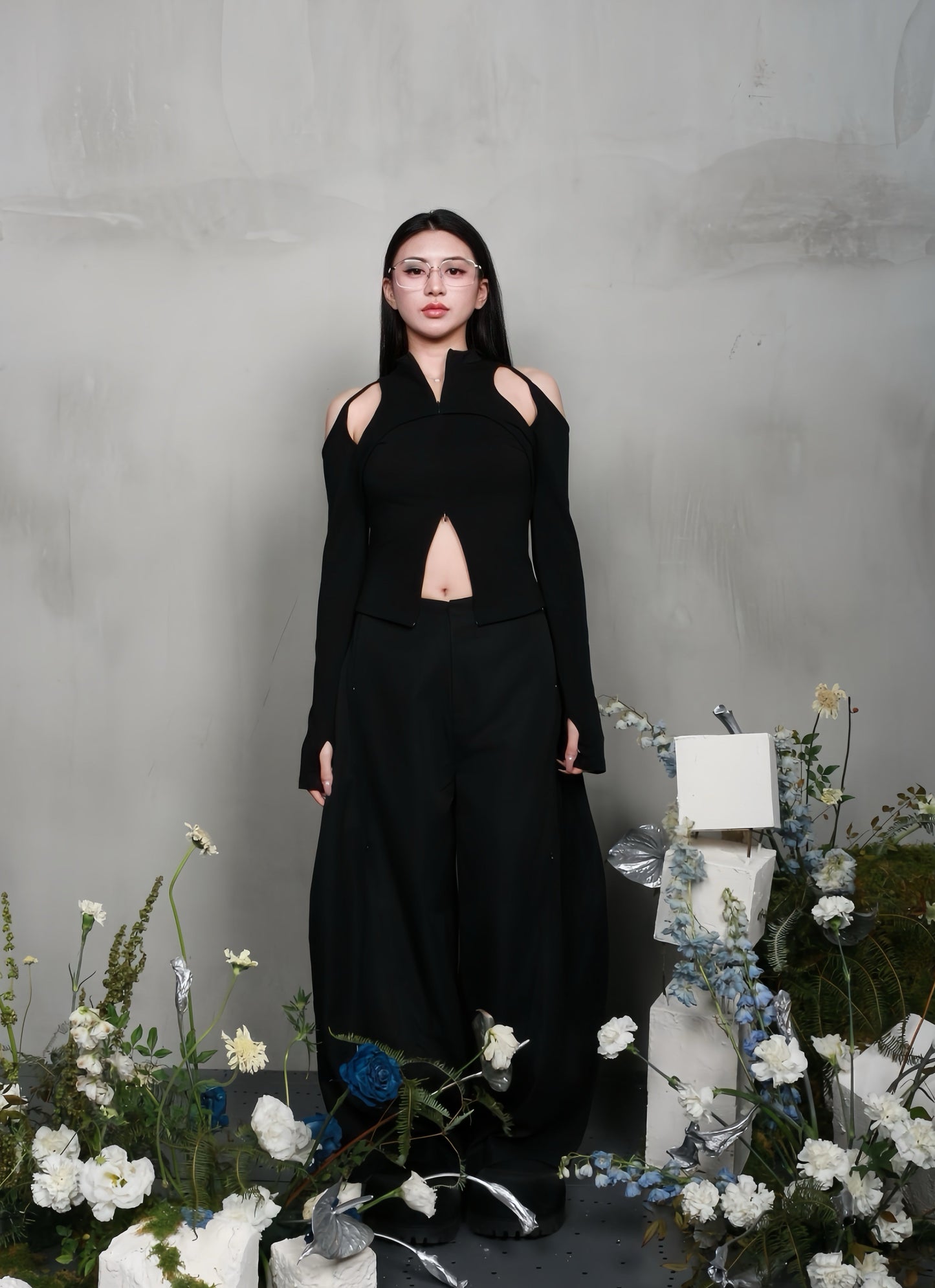 【BUNNYHILL CONCEPT】CASPIAN LONG SLEEVE TOP (BLACK)